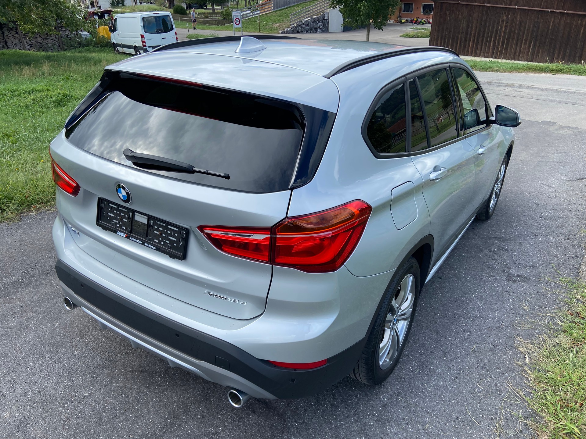 BMW X1 xDrive 18d Sport Line Steptronic-image-5