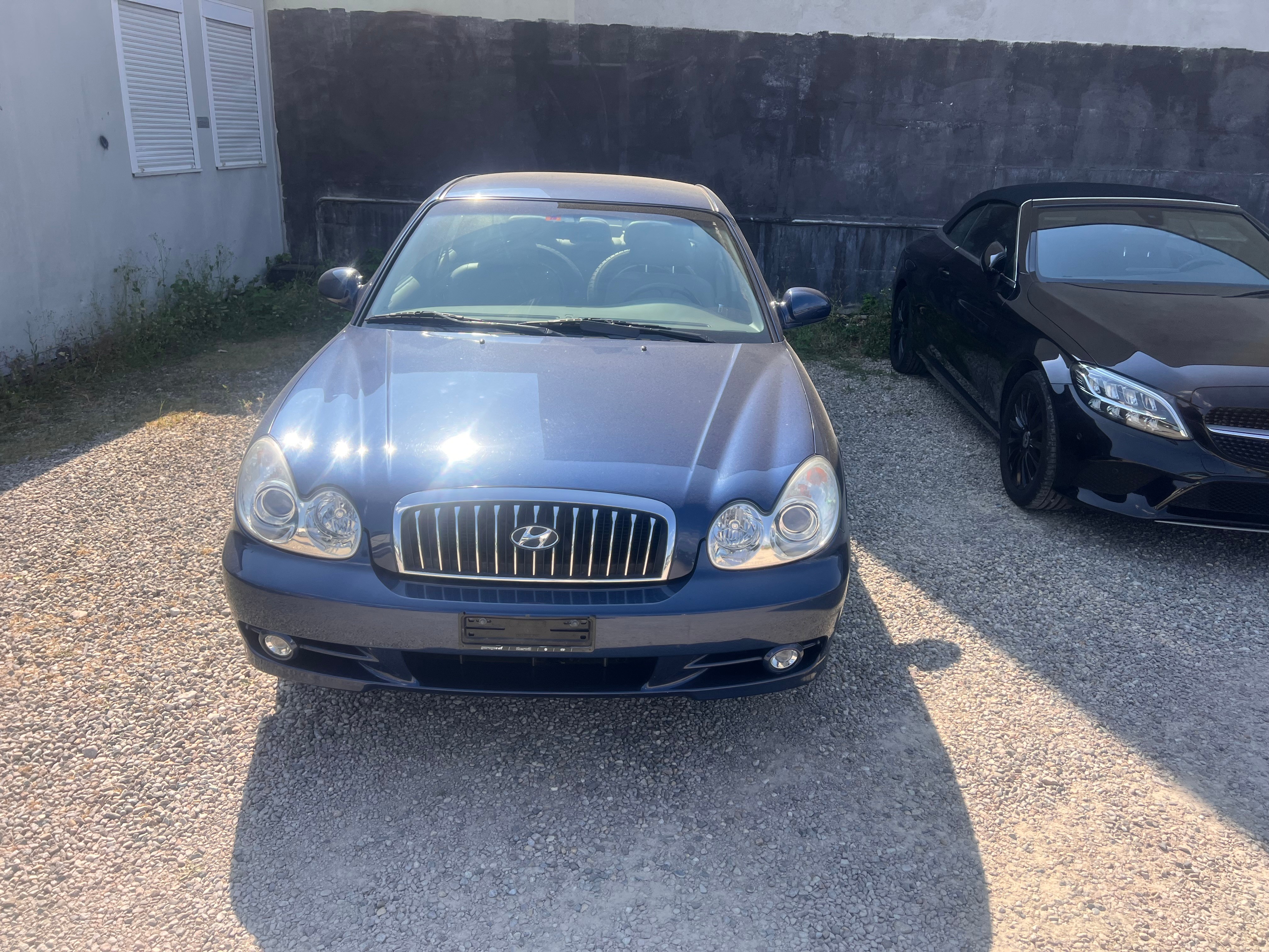 Car photo