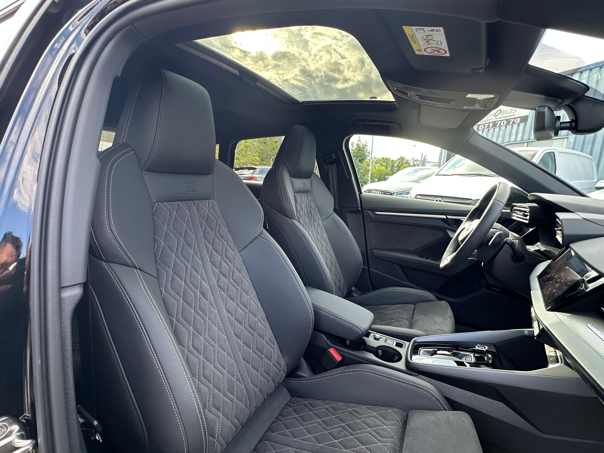 AUDI A3 Sportback TFSI 150 kW quattro S line S trconic(CH Auto)-image-20