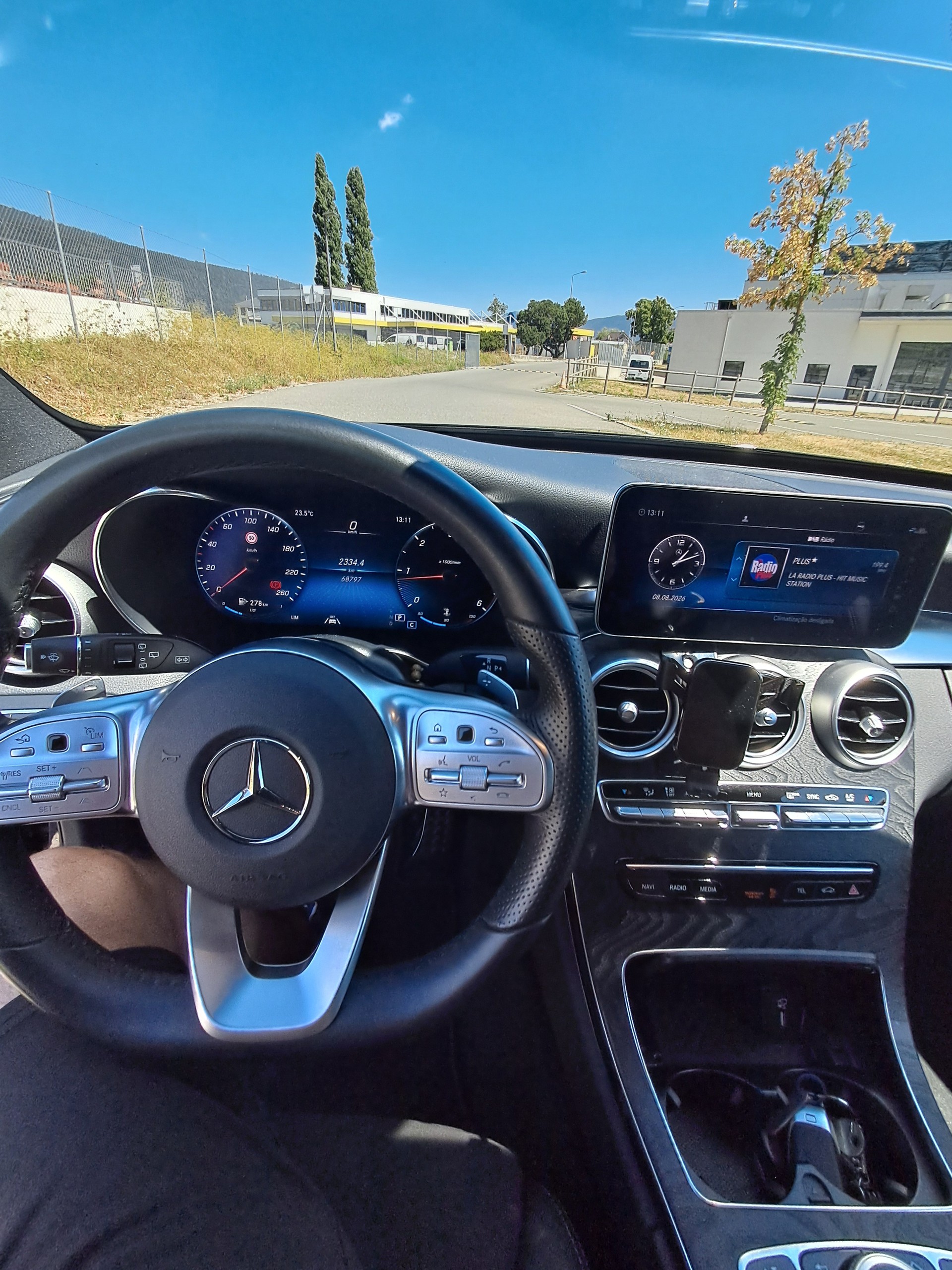 MERCEDES-BENZ C 220 d Swiss Star AMG Line 4m-image-8