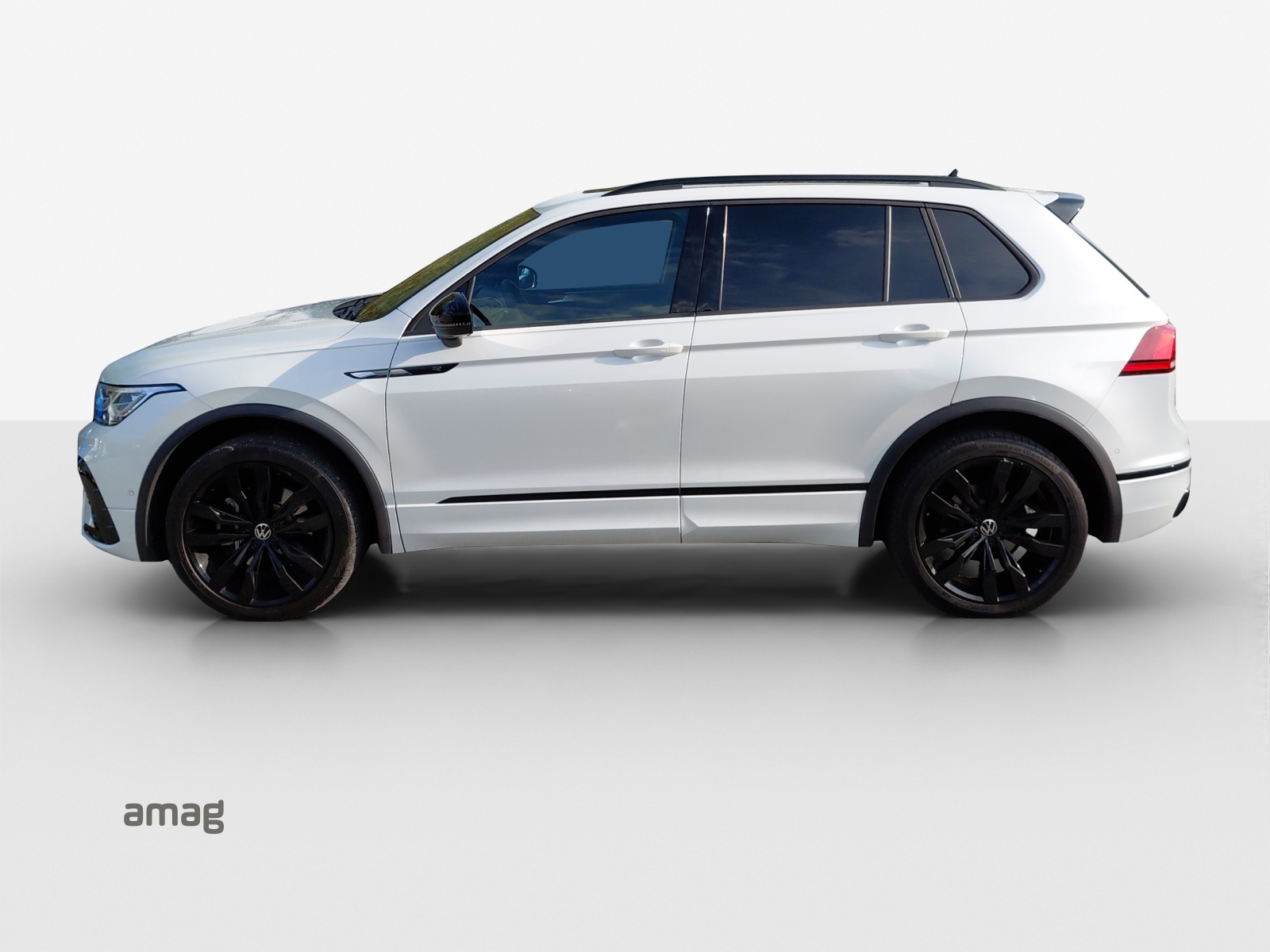 VW Tiguan 2.0TSI R-Line 4Motion DSG-image-1
