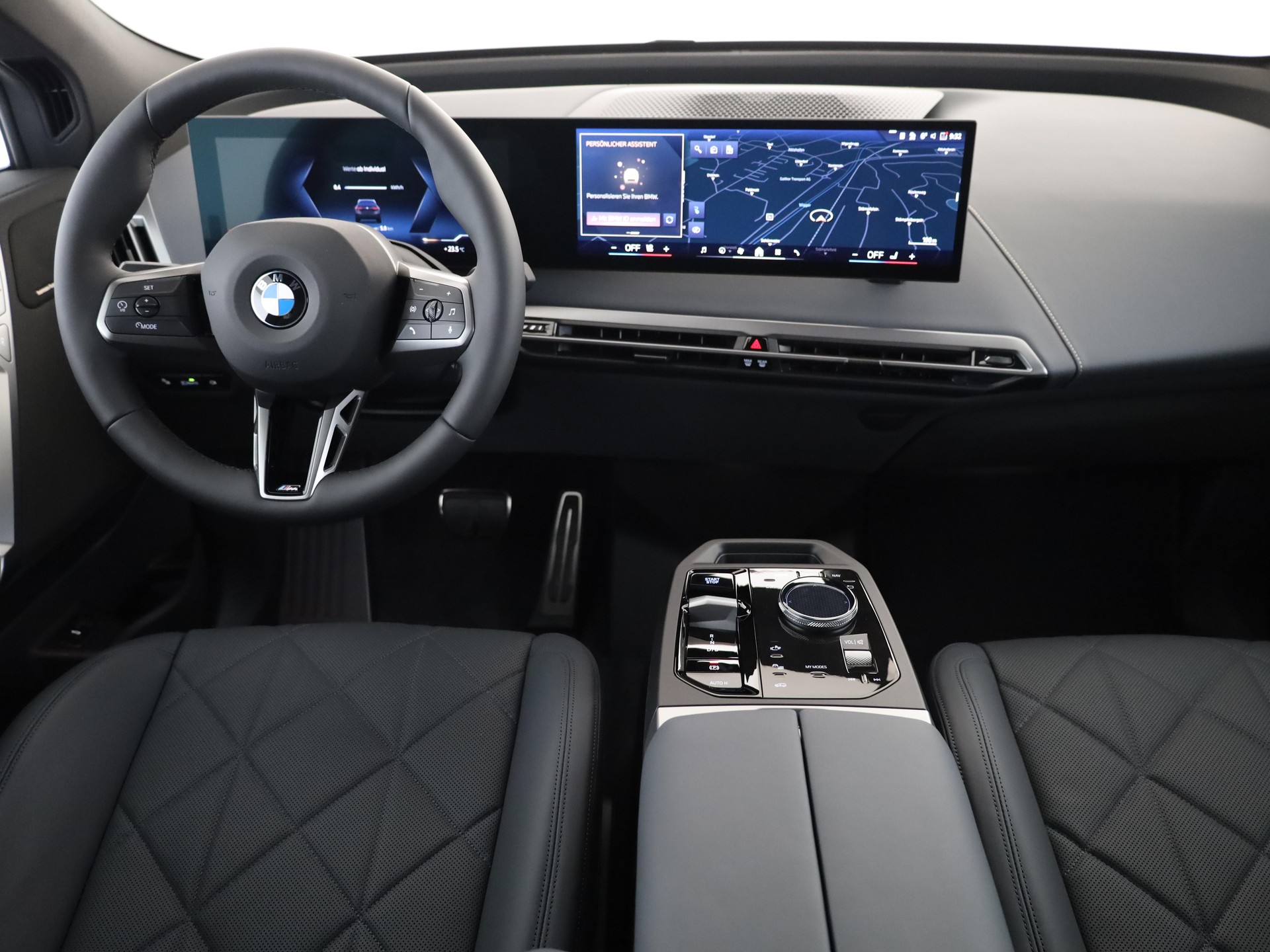BMW iX xDrive60-image-4