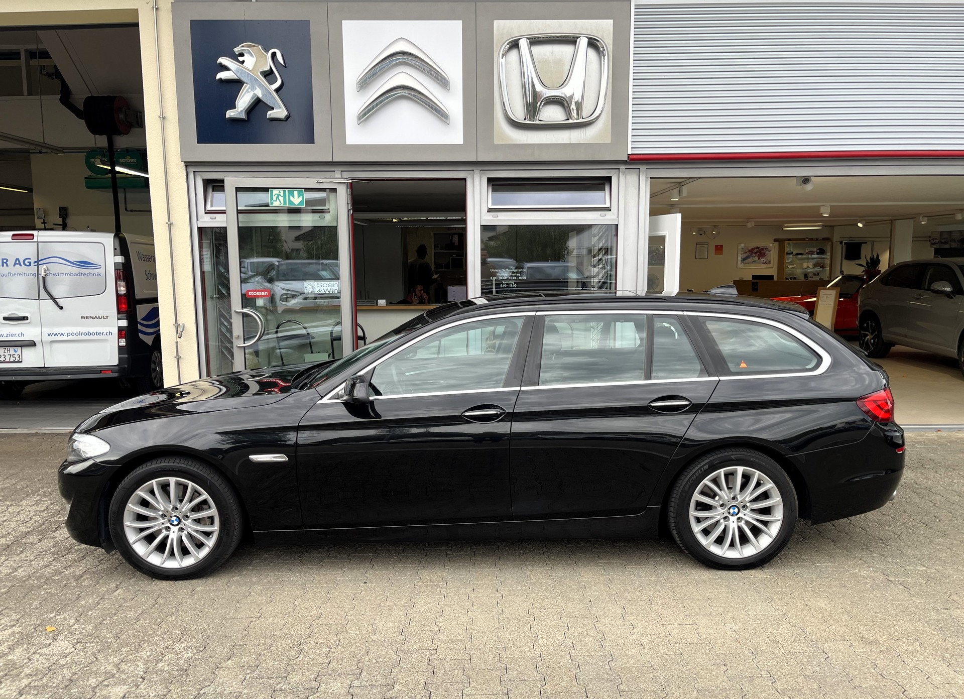 BMW 535d xDrive Touring Steptronic-image-3