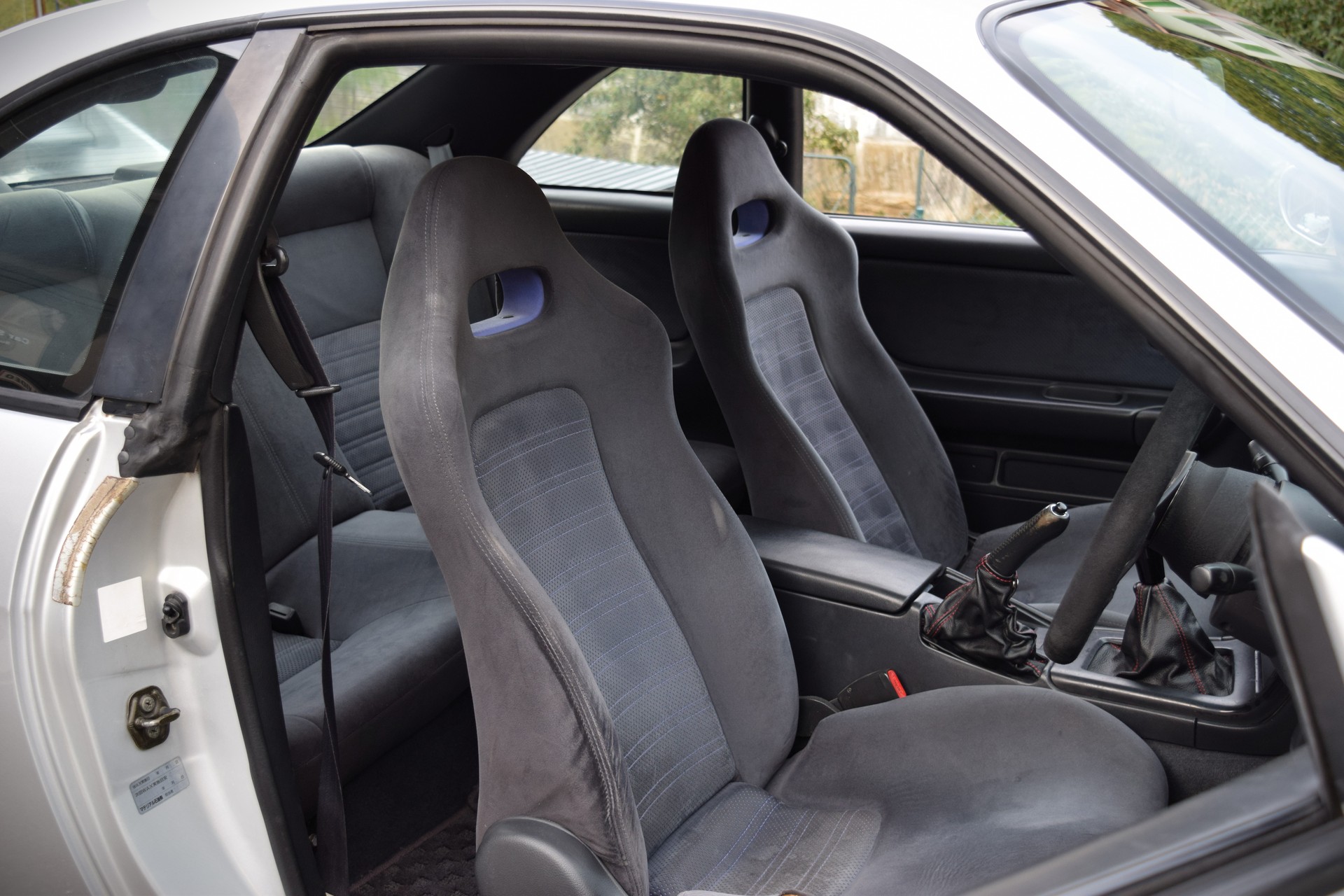NISSAN Skyline R33 GT-R-image-4