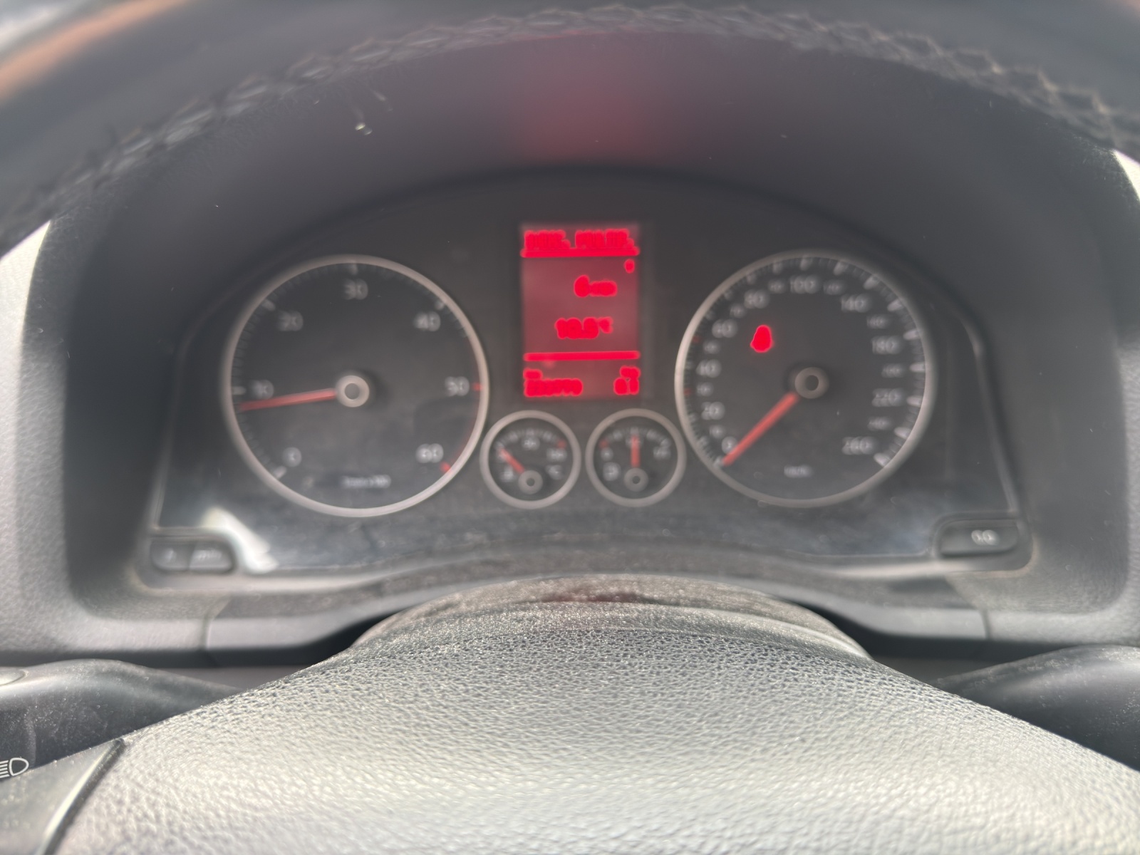 VW Golf 1.9TDI Sportline 4Motion-image-5