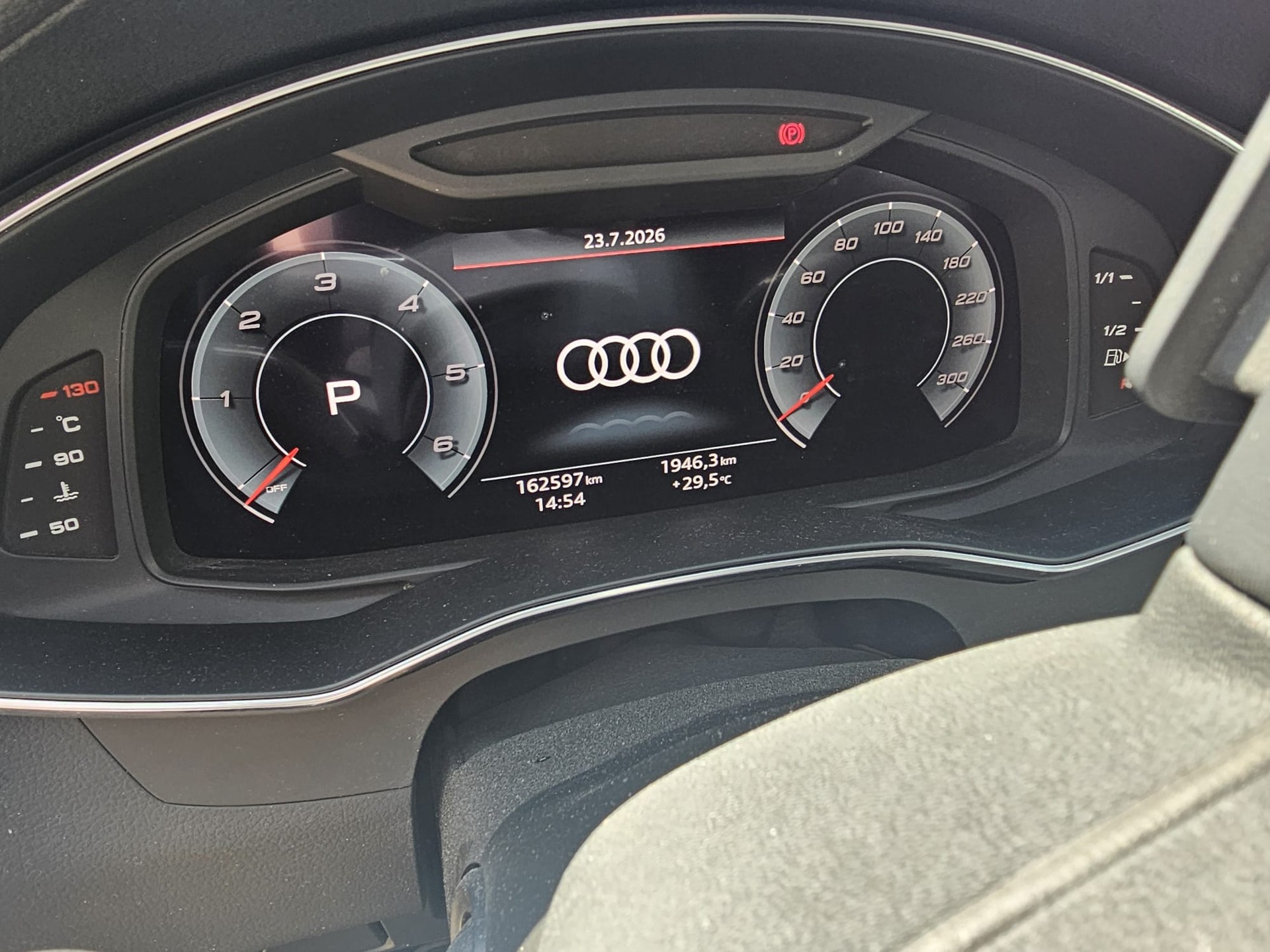 AUDI A6 Limousine 40 TDI Attraction quattro S-tronic-image-1