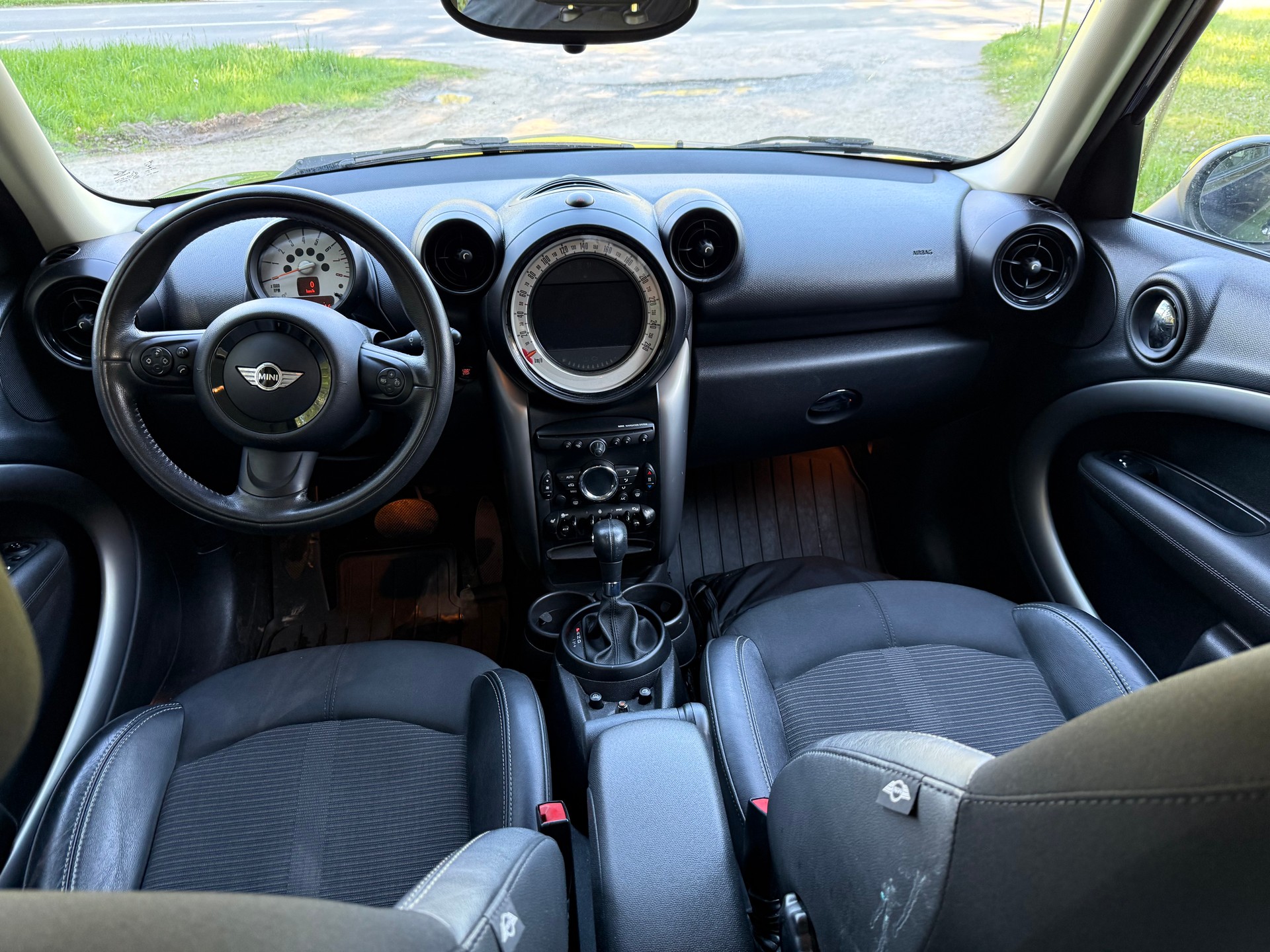 MINI Countryman Cooper ALL4 Steptronic-image-12