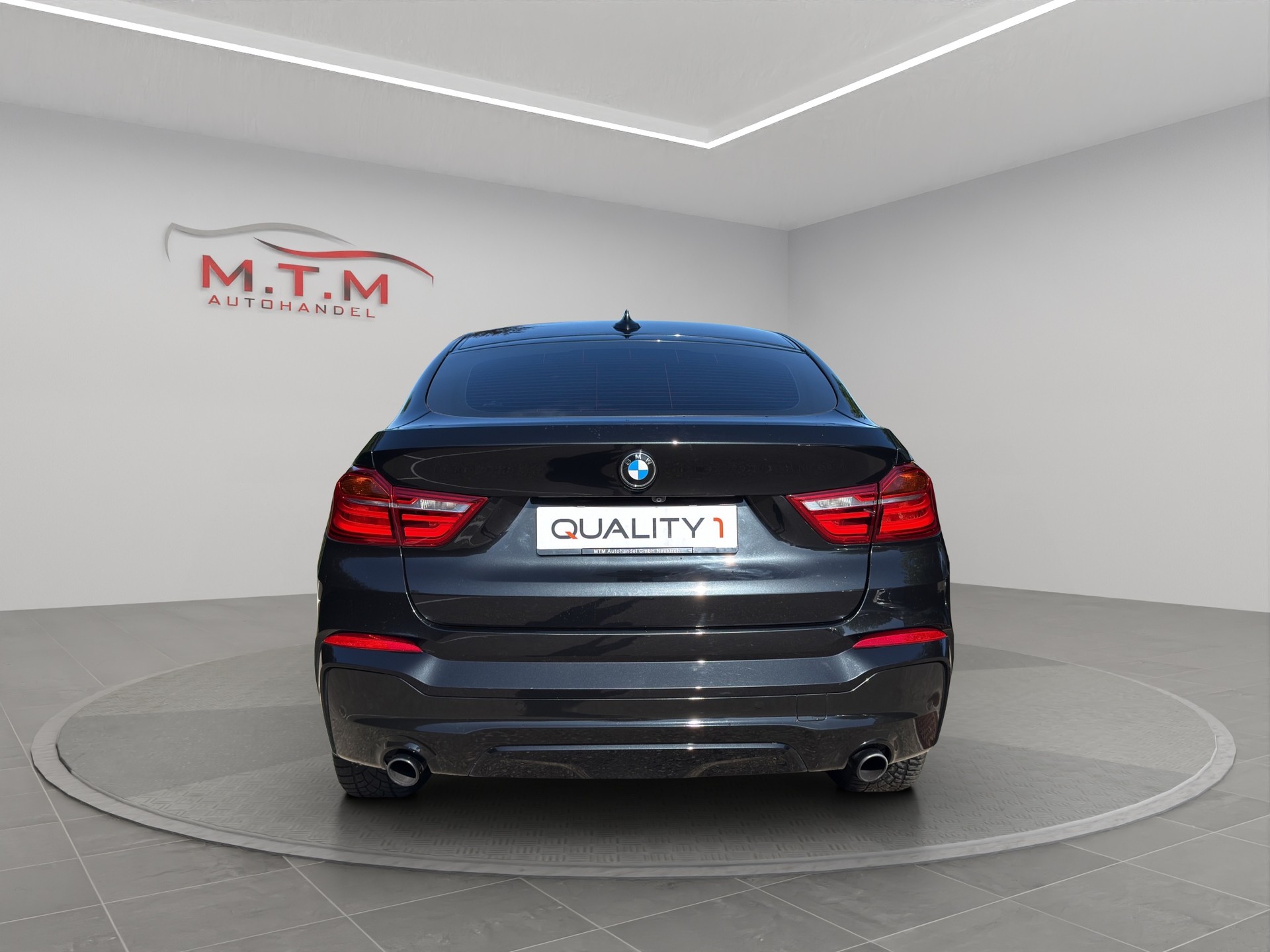 BMW X4 M 40i Steptronic-image-9