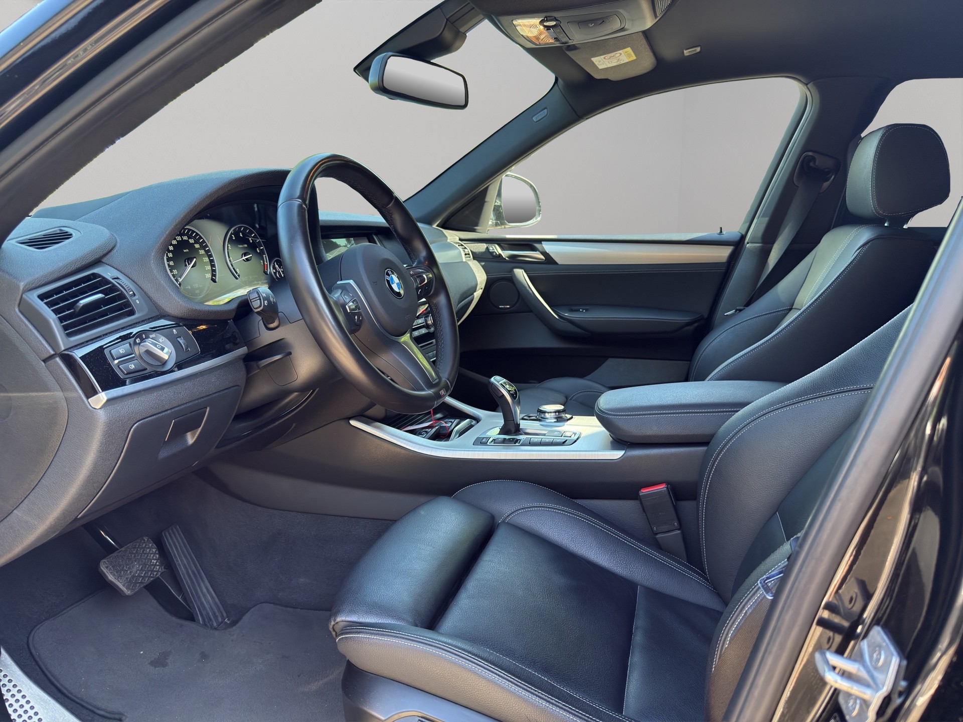 BMW X4 M 40i Steptronic-image-14