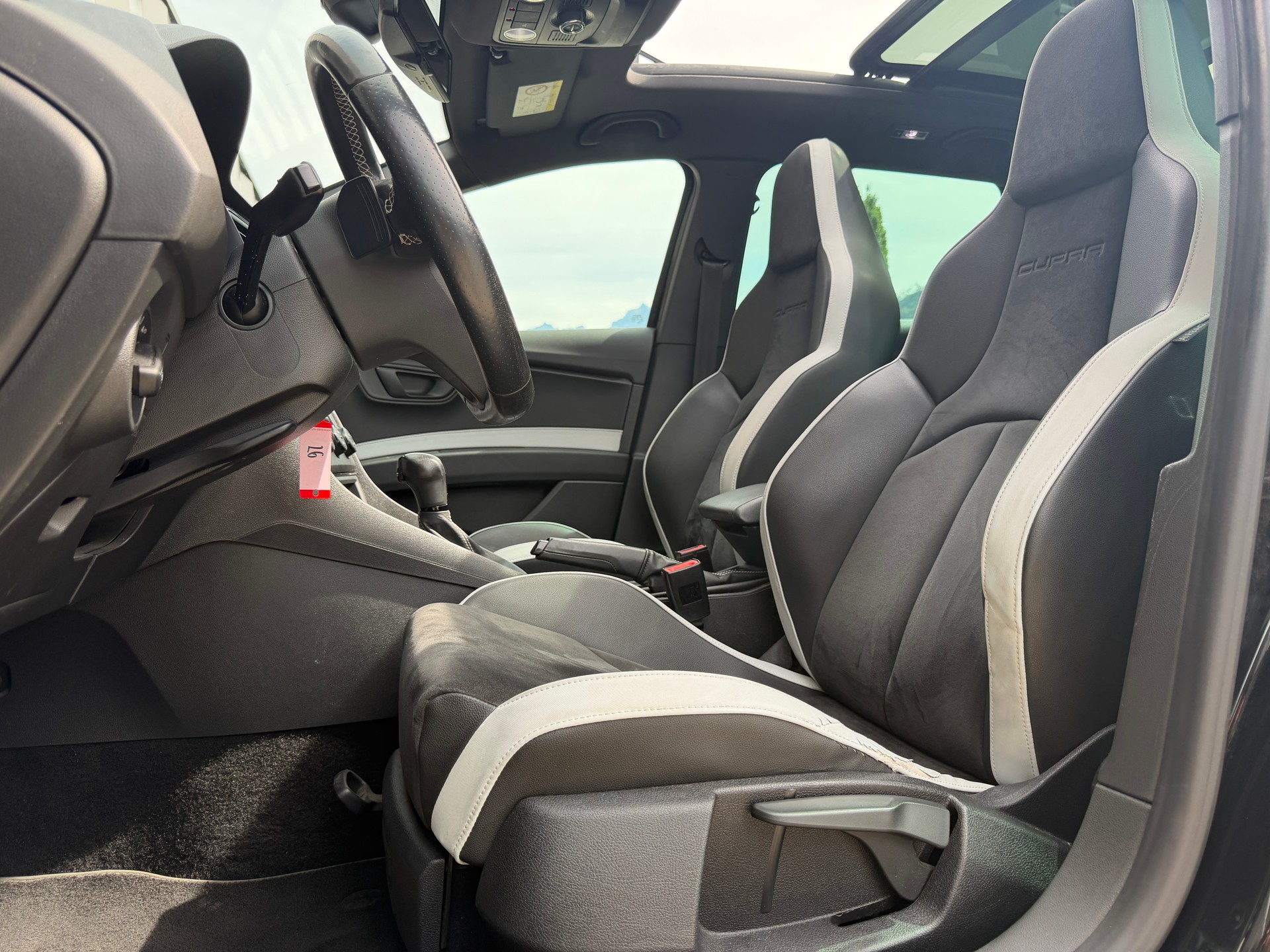 SEAT Leon ST 2.0 TSI Cupra 280 DSG *Schalensitze* *Panorama*-image-13