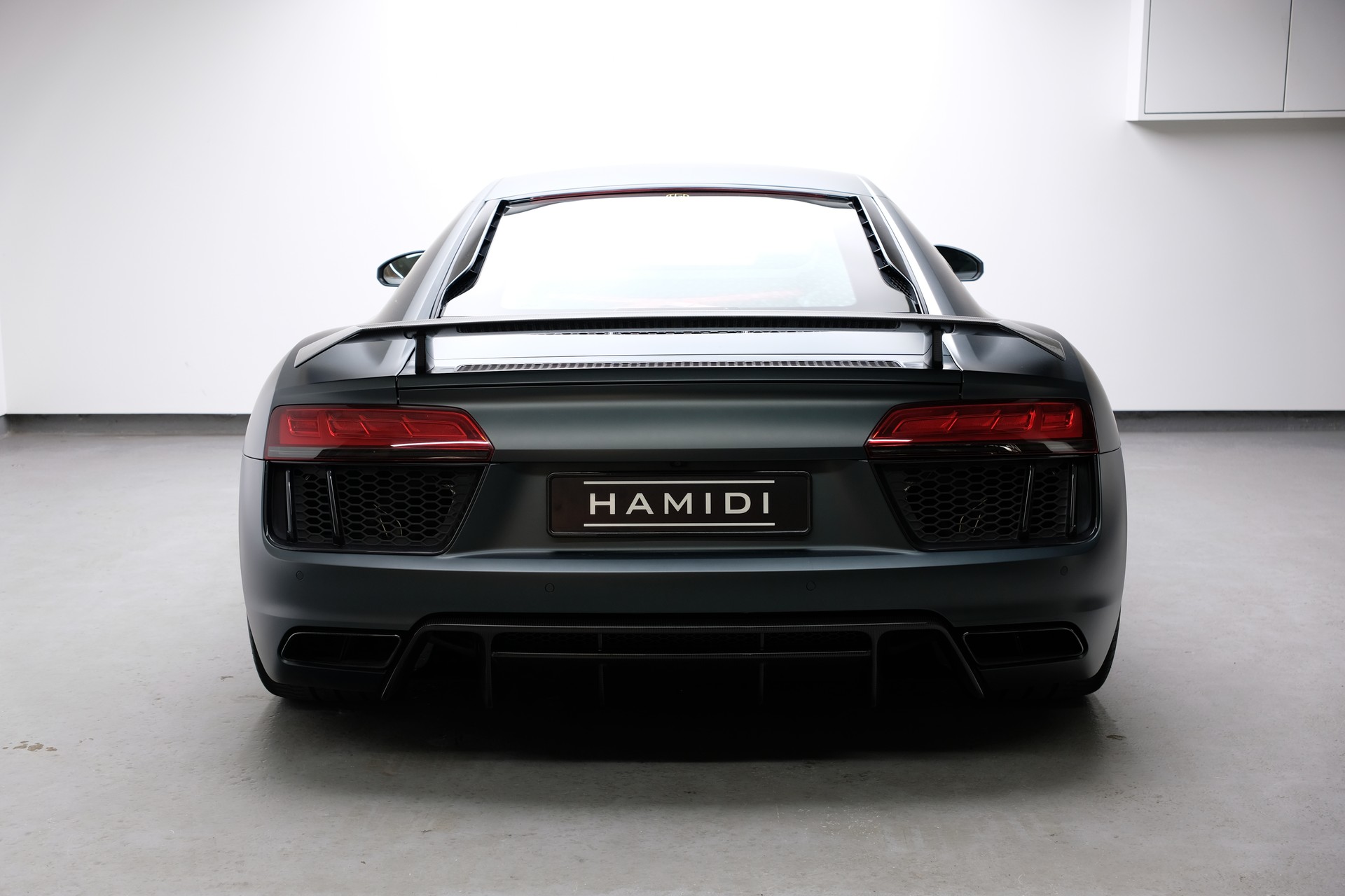 AUDI R8 Coupé 5.2 plus S-Tronic-image-3