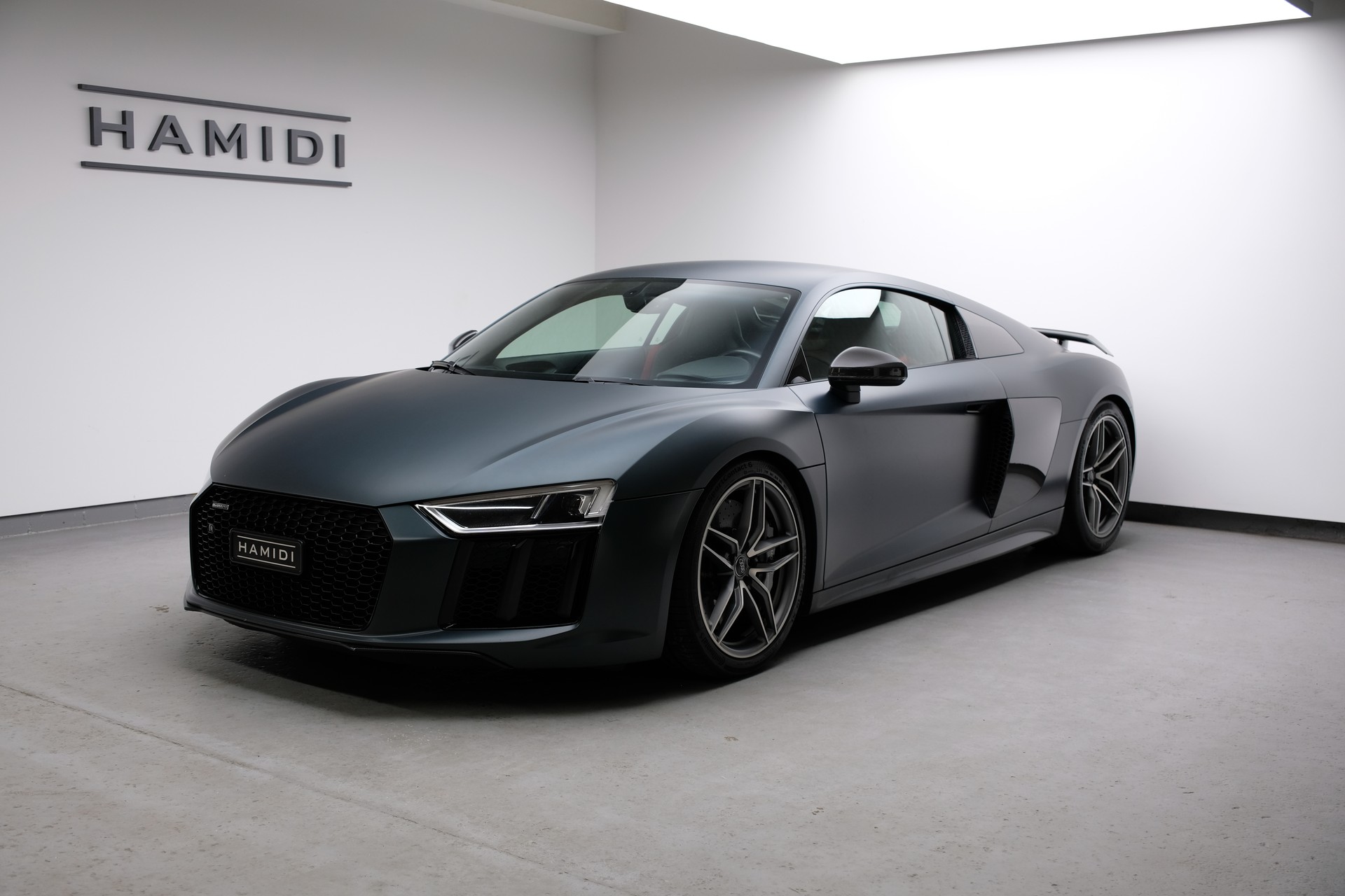 AUDI R8 Coupé 5.2 plus S-Tronic-image-0