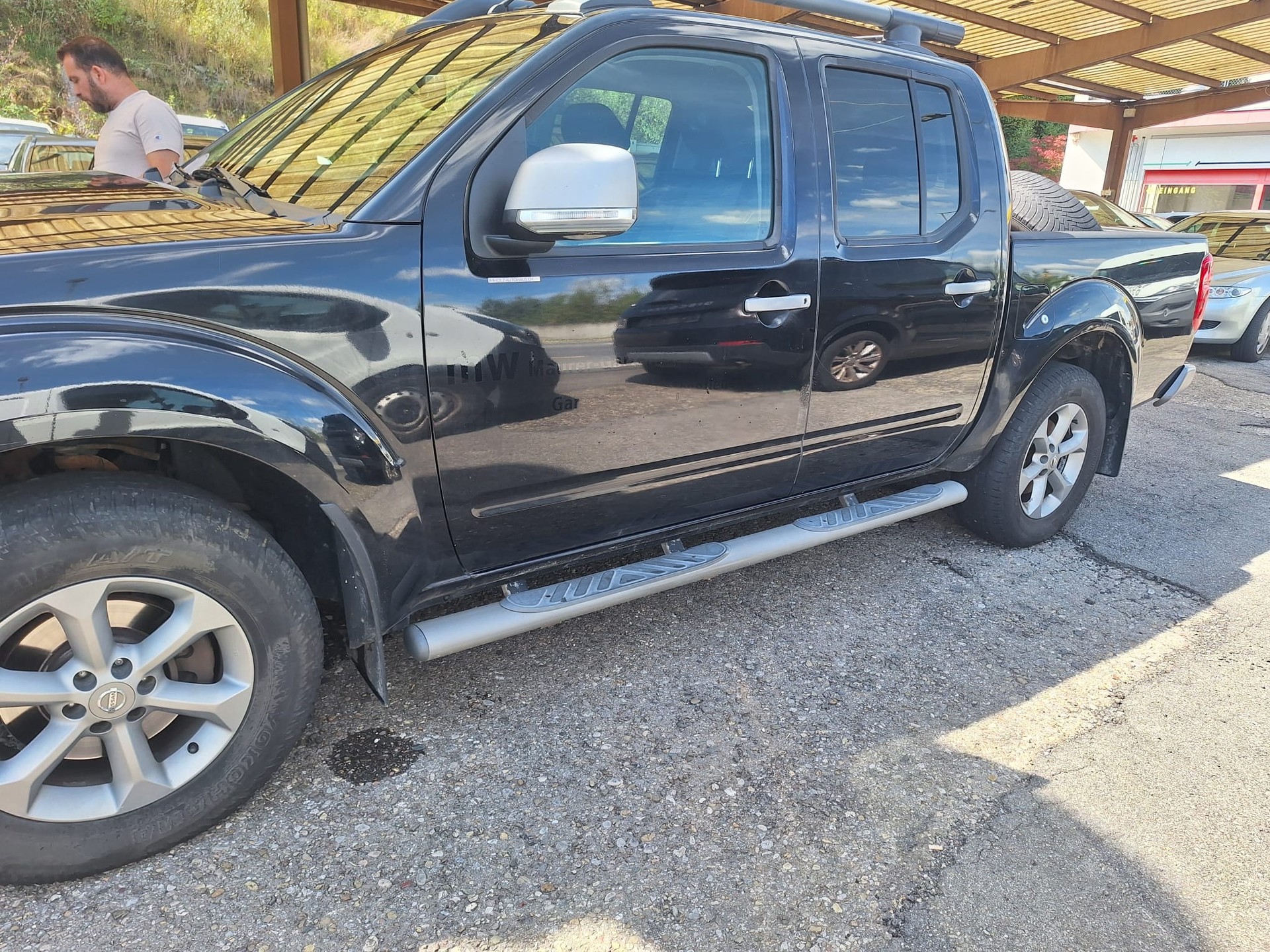 NISSAN Navara Double Cab Platinum EVO 2.5 dCi 4WD A-image-4