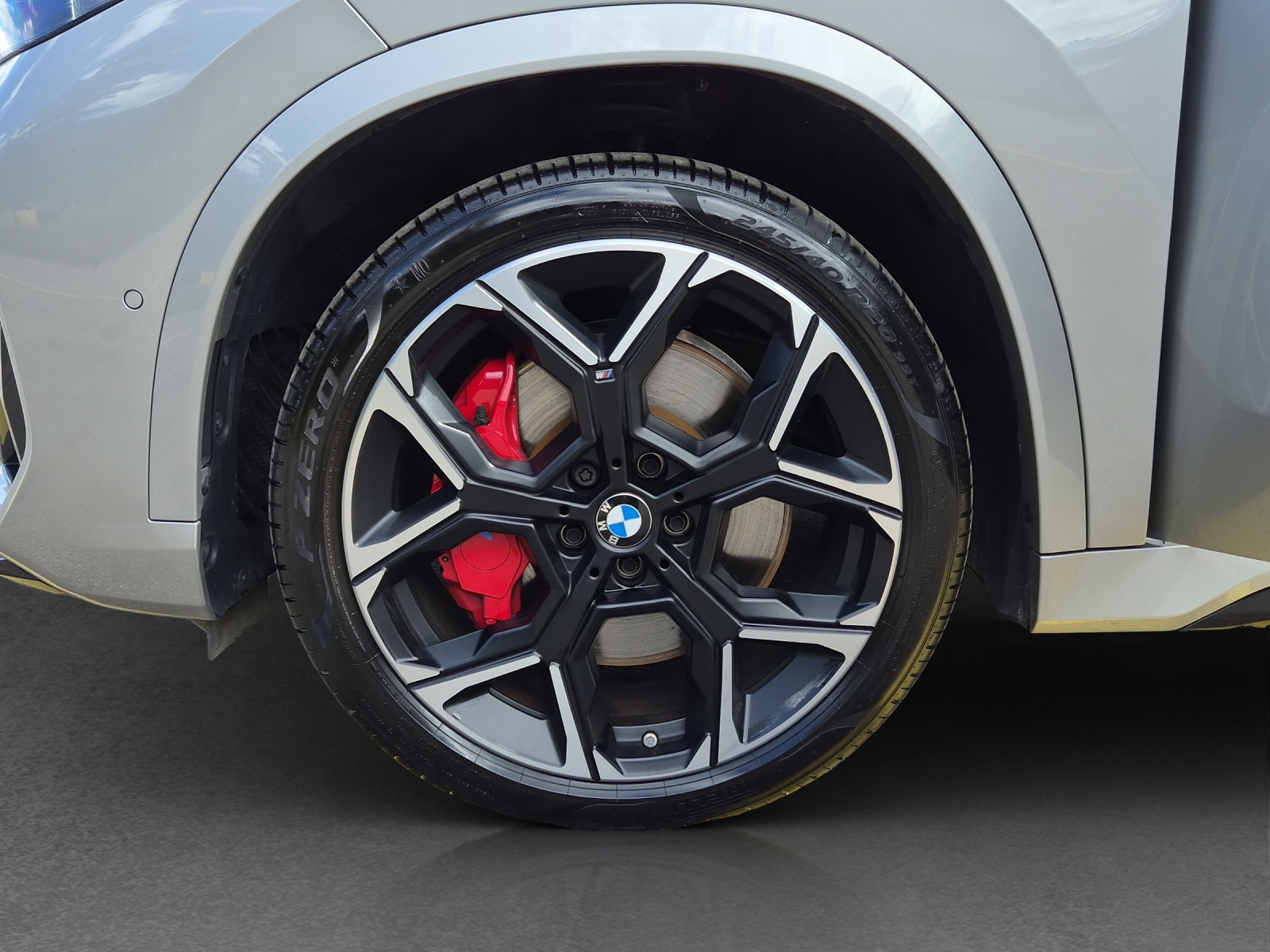 BMW X1 xDrive M35i-image-11