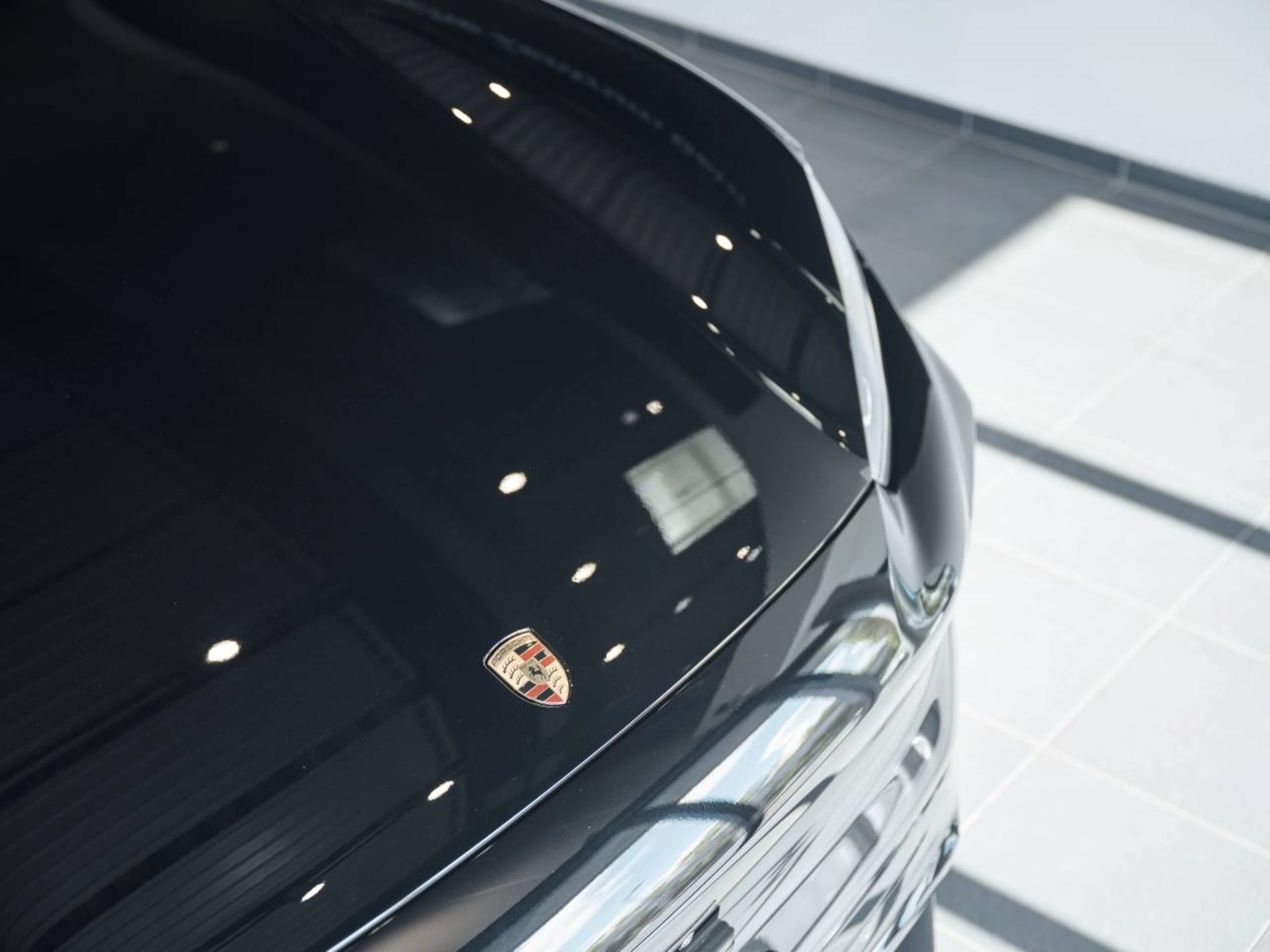 PORSCHE Cayenne S Coupé Electric-image-25