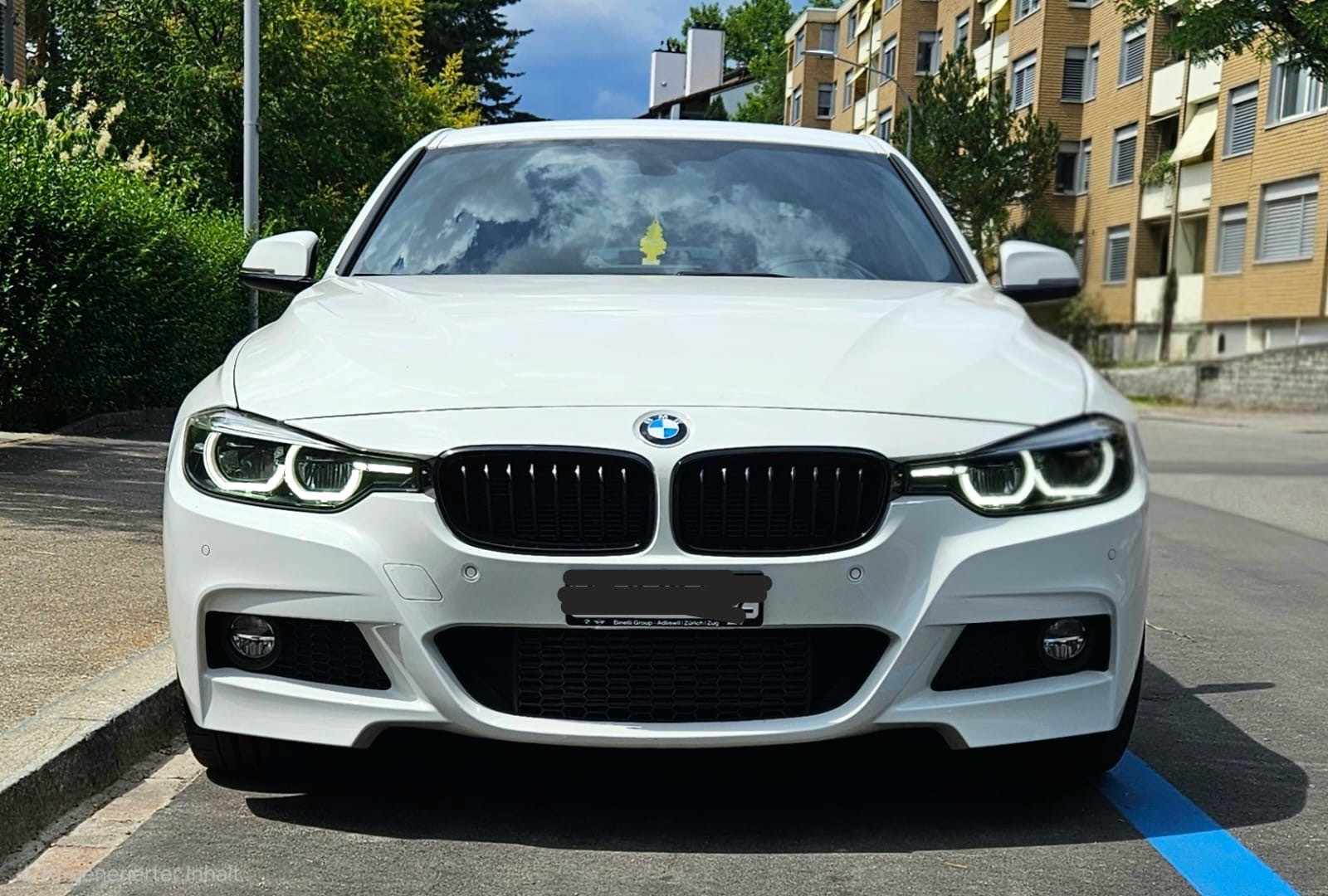 BMW 320d xDrive-image-0