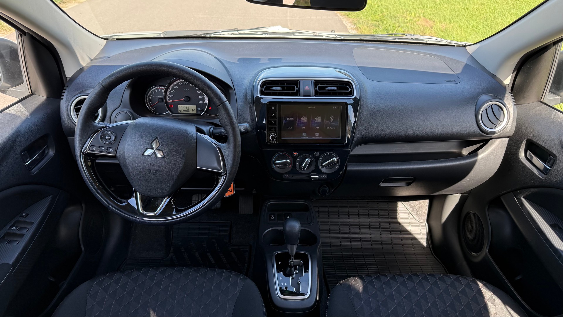 MITSUBISHI Space Star 1.2 CVT Inform-image-5