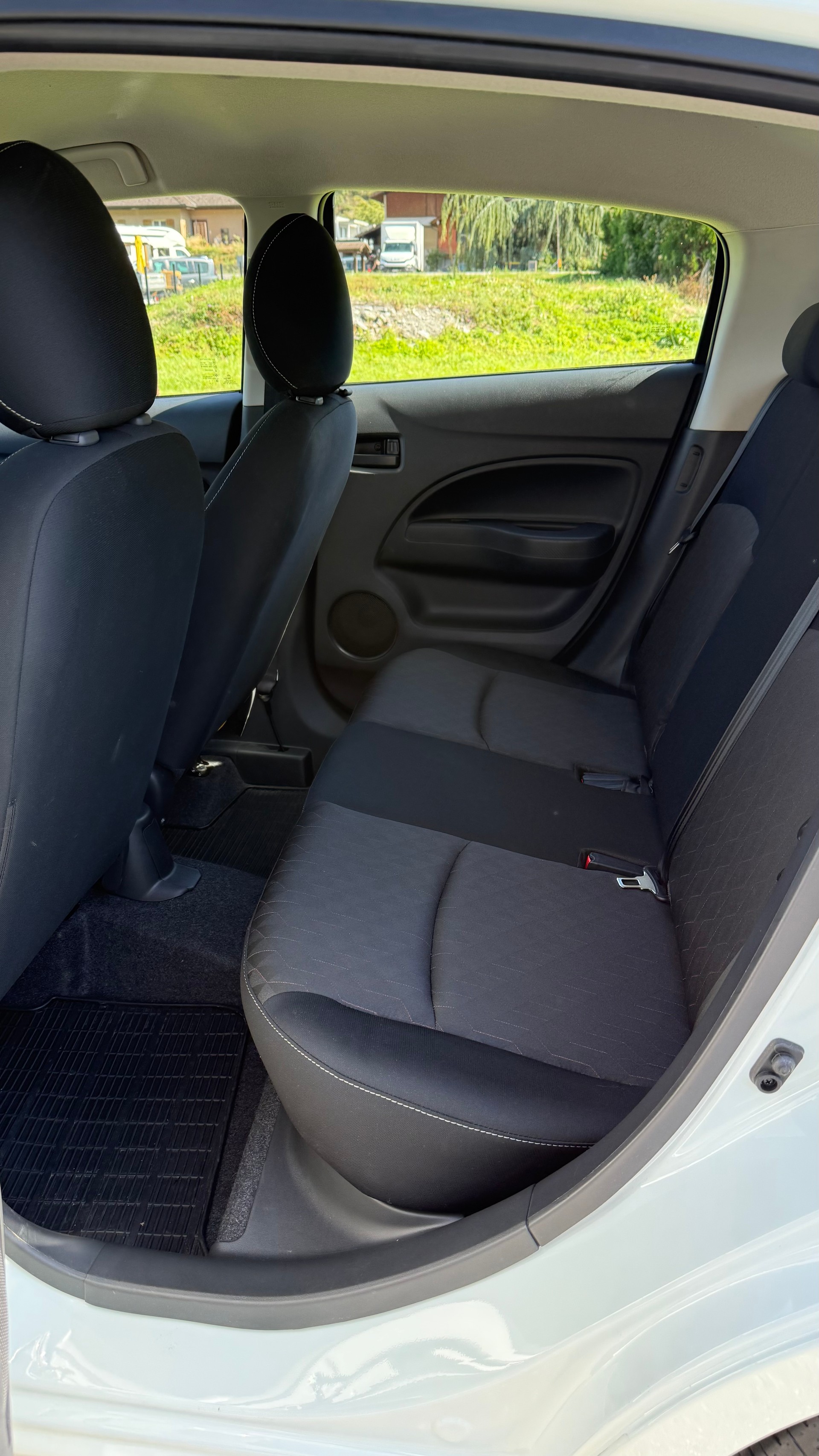 MITSUBISHI Space Star 1.2 CVT Inform-image-7