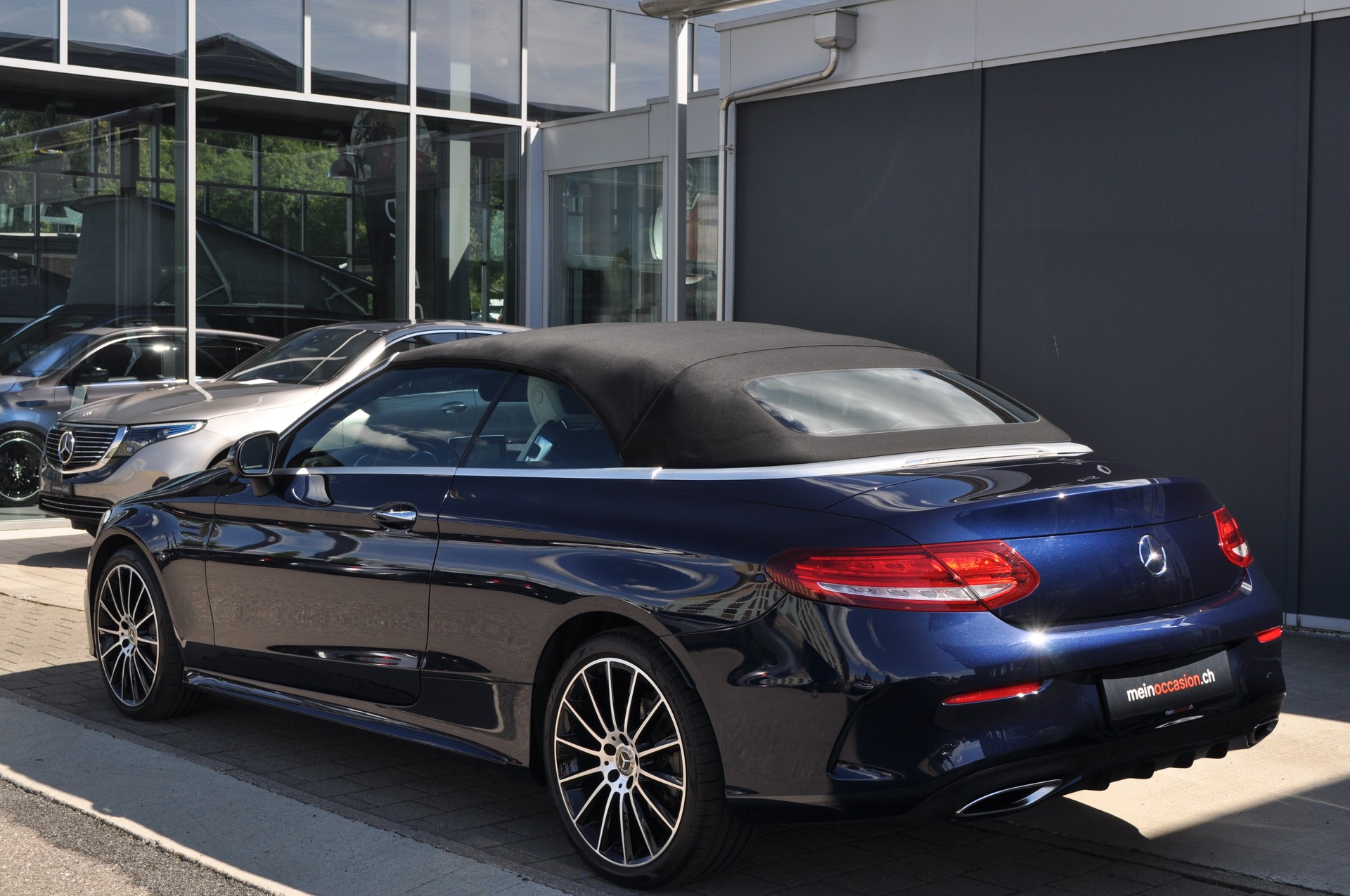 MERCEDES-BENZ C 400 AMG Line 4Matic-image-6