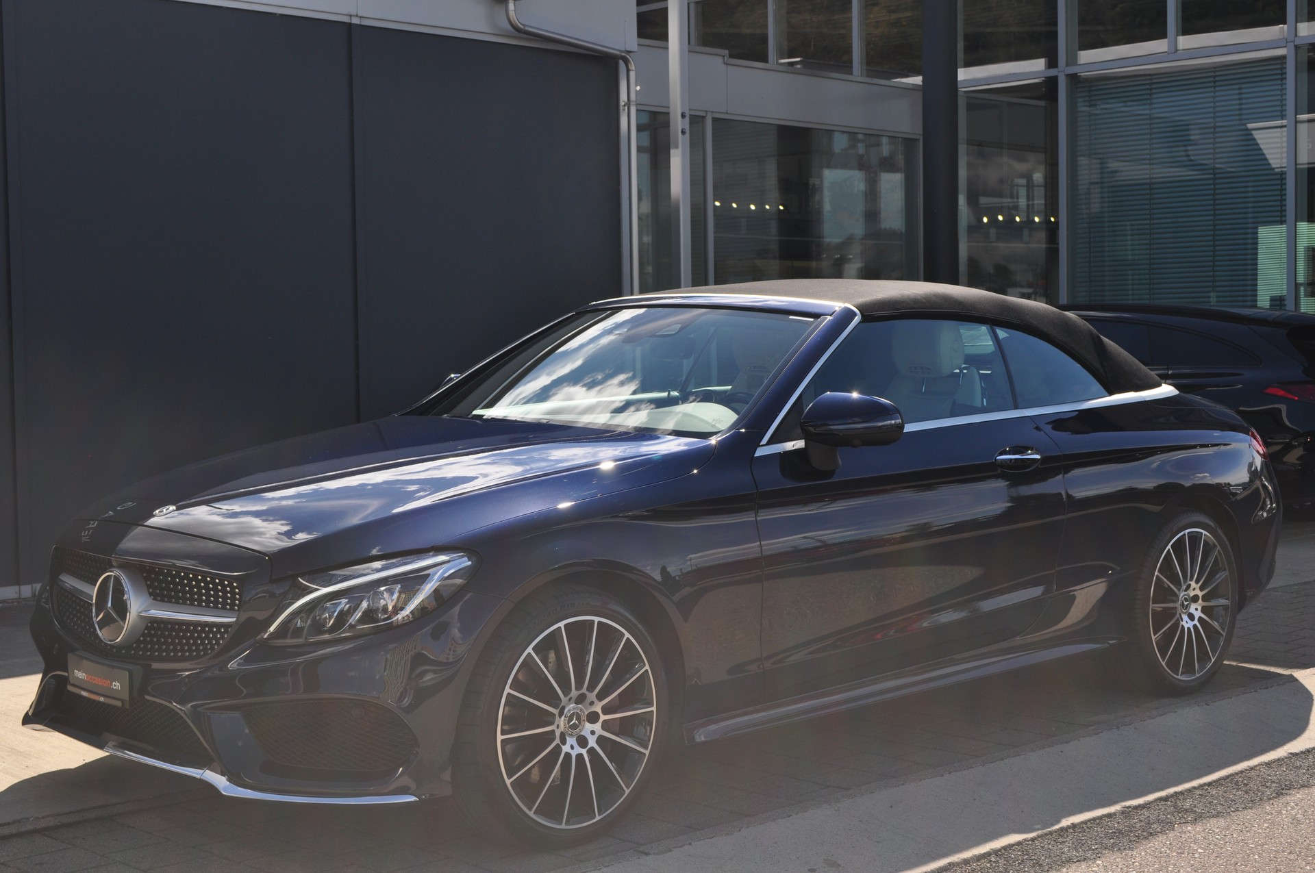 MERCEDES-BENZ C 400 AMG Line 4Matic-image-2
