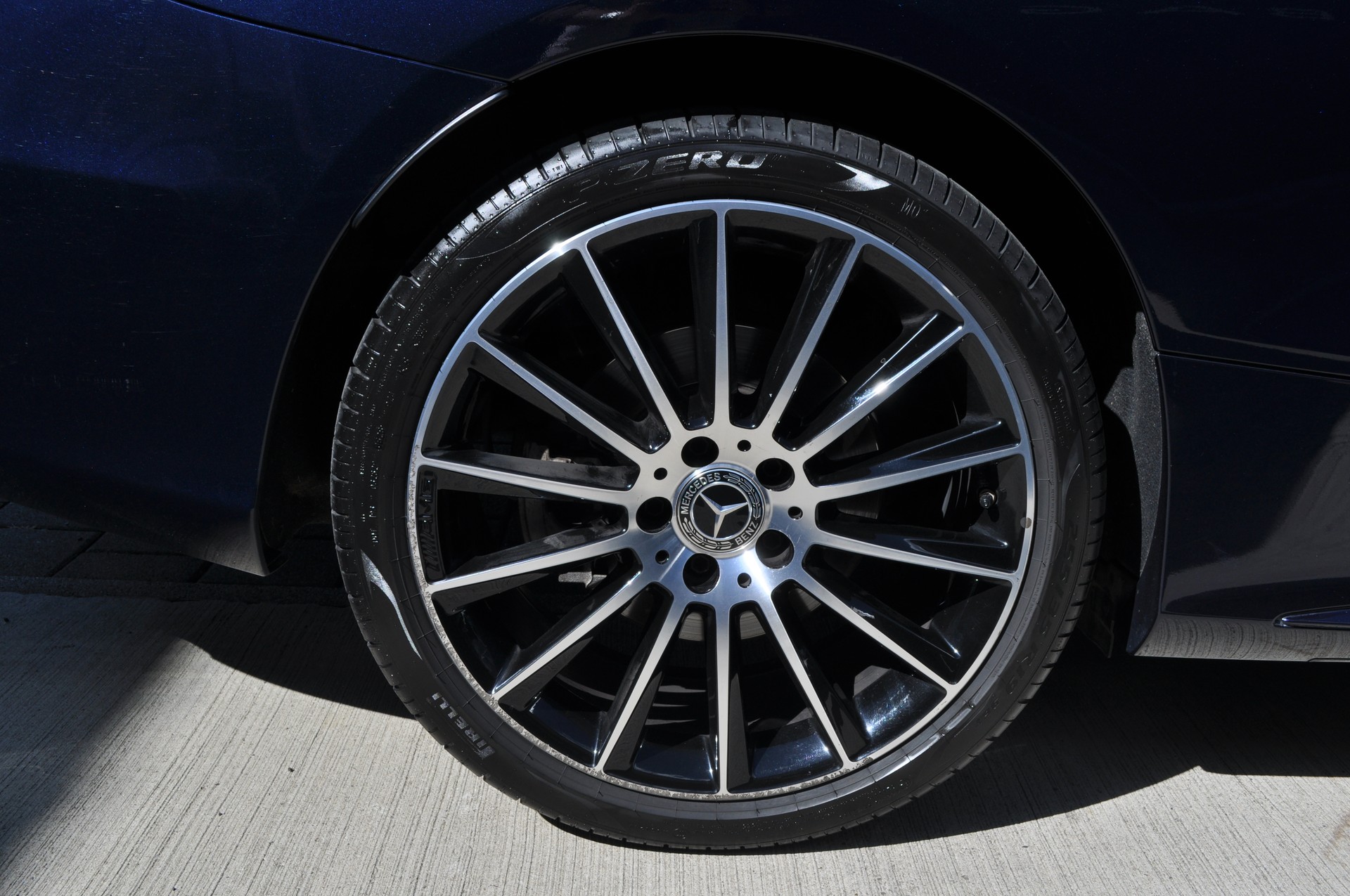 MERCEDES-BENZ C 400 AMG Line 4Matic-image-21