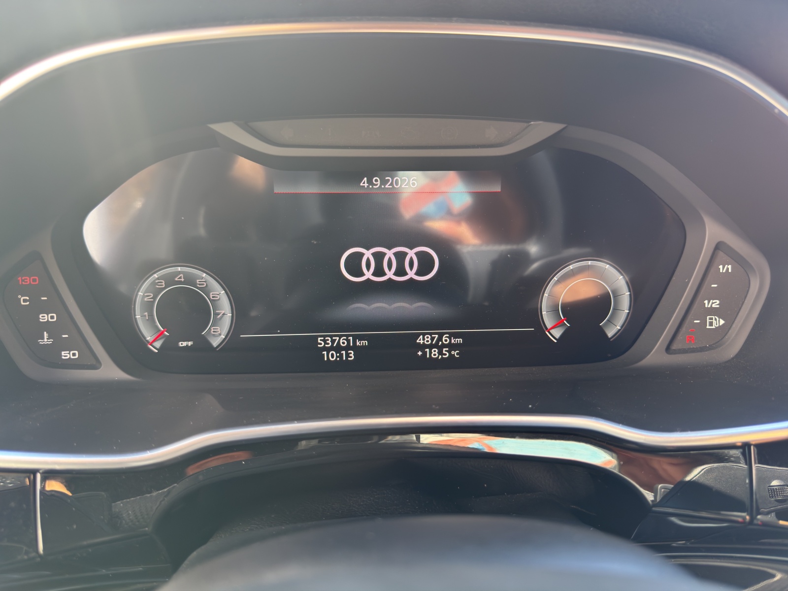 AUDI Q3 40 TFSI S line quattro S-tronic-image-10