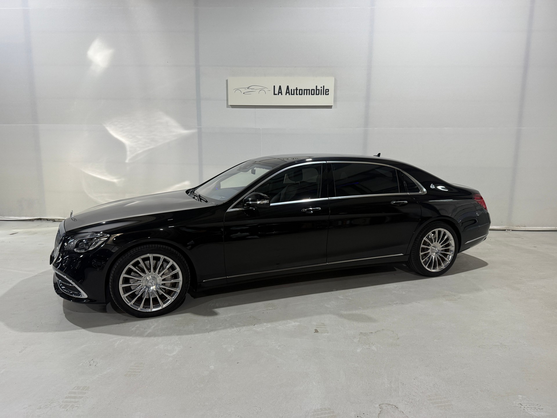 MERCEDES-BENZ S 560 Maybach 4Matic 9G-Tronic-image-1