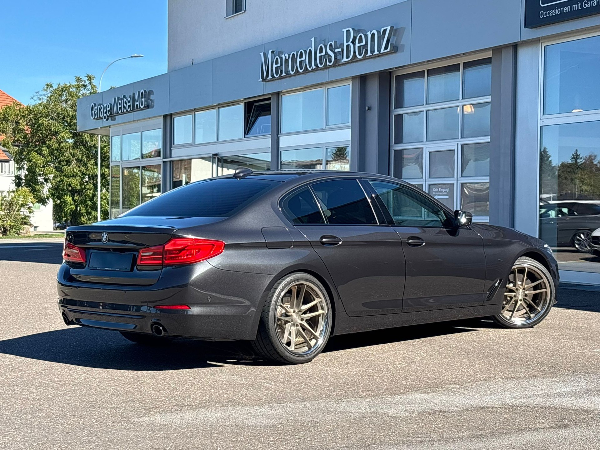 BMW 530d xDrive SAG-image-2