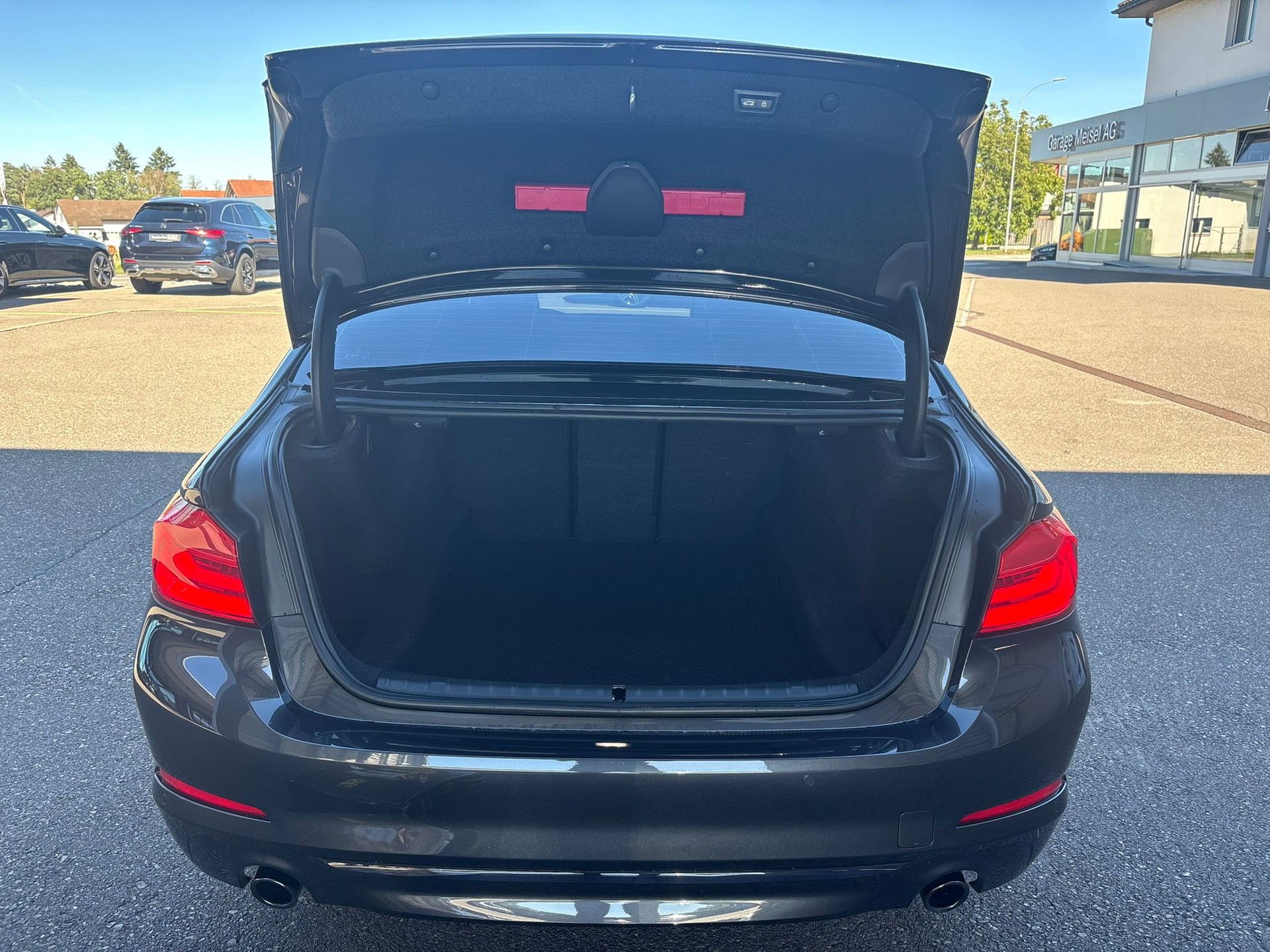 BMW 530d xDrive SAG-image-13