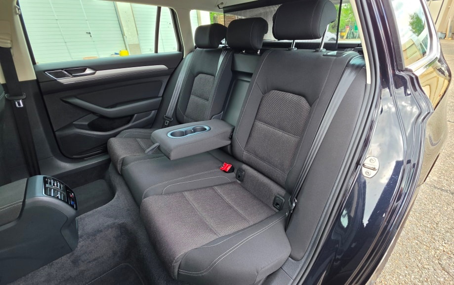 VW 2.0 TDI 150 Comfortline DSG-image-11