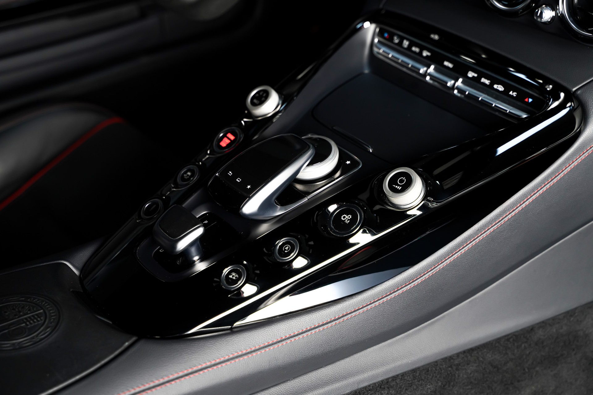 MERCEDES-BENZ AMG GT S Edition 1 Speedshift DCT-image-19