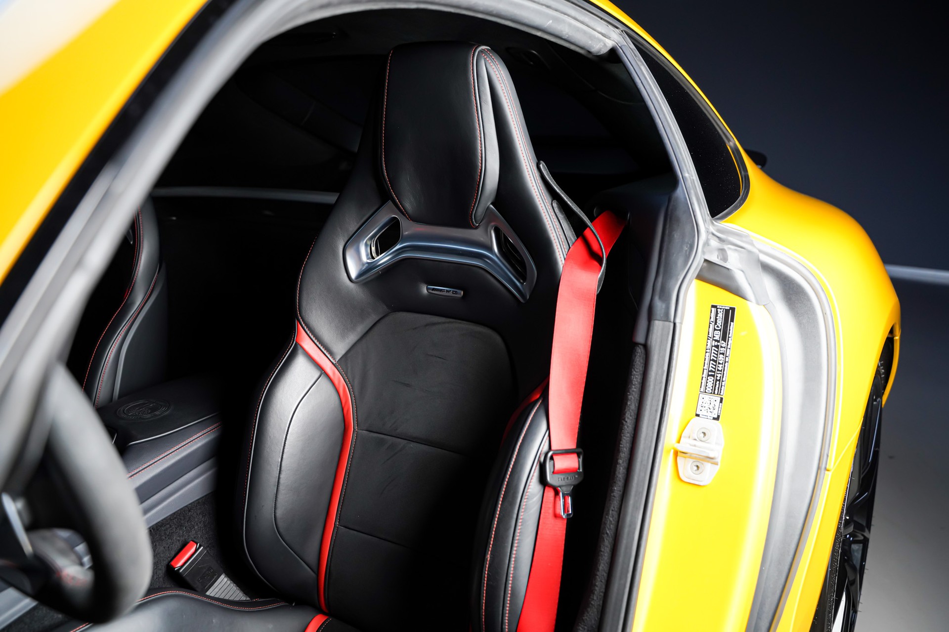 MERCEDES-BENZ AMG GT S Edition 1 Speedshift DCT-image-14