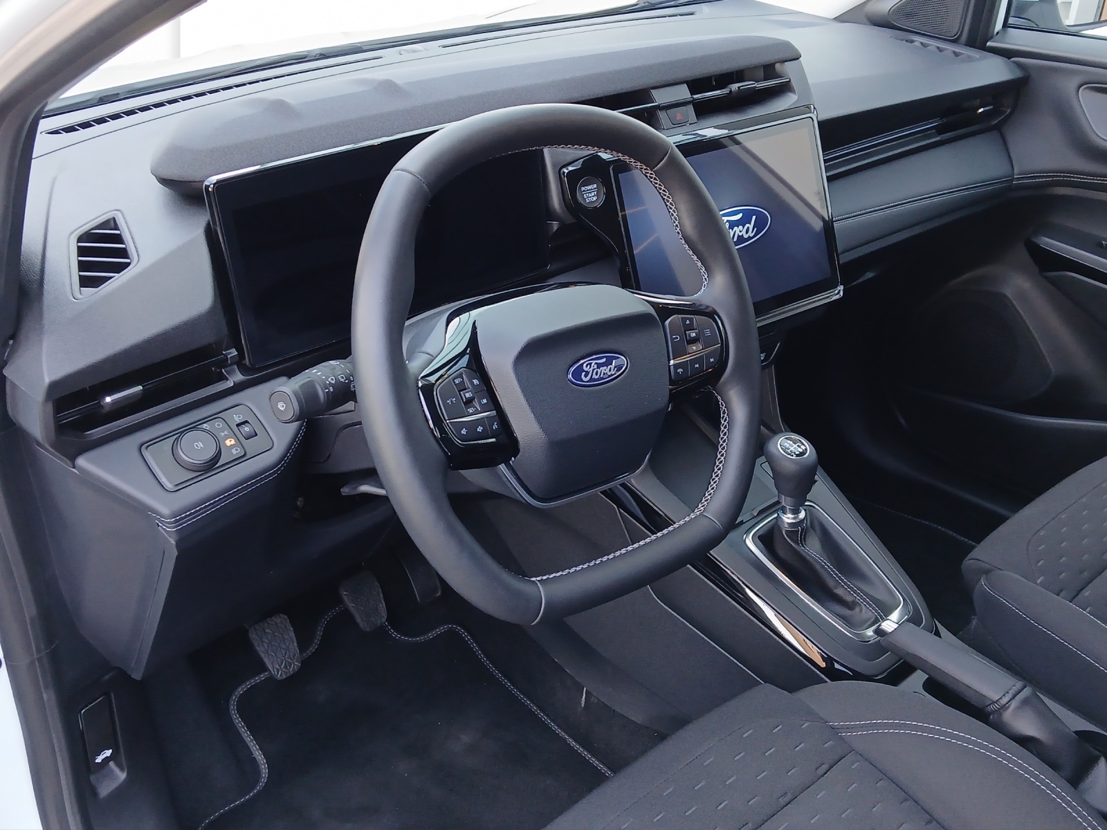 FORD Puma 1.0 EcoB Hybrid 125 Titanium-image-11