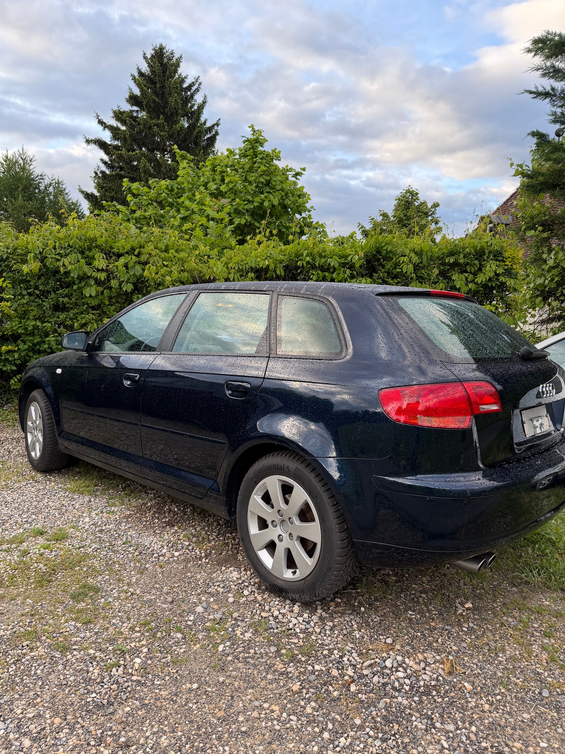 AUDI 1.8 T FSI Ambiente-image-1