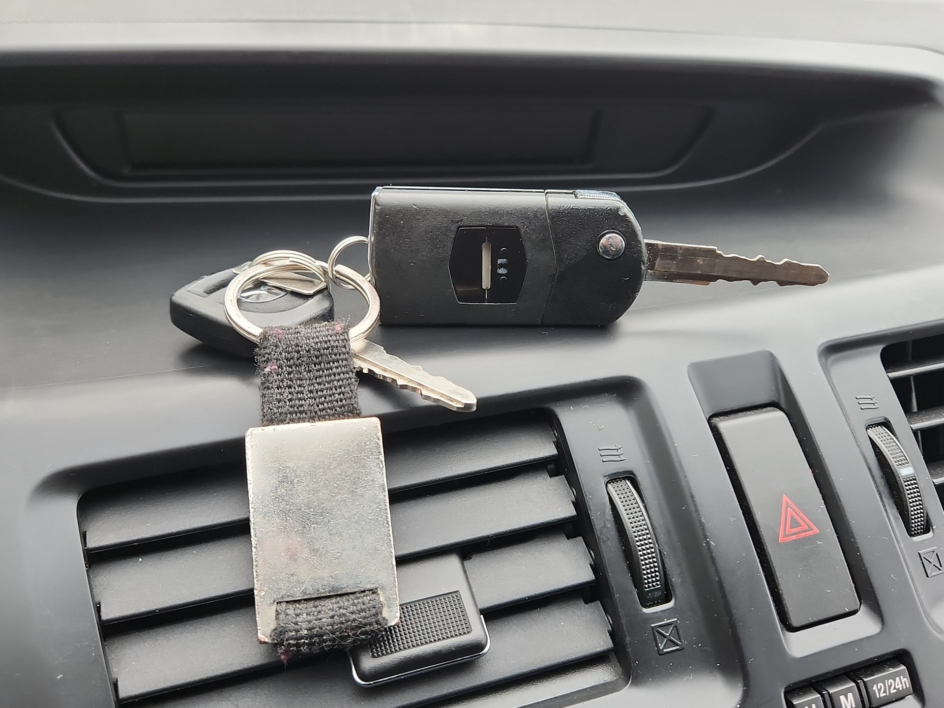 MAZDA 5 2.0 16V Exclusive-image-15