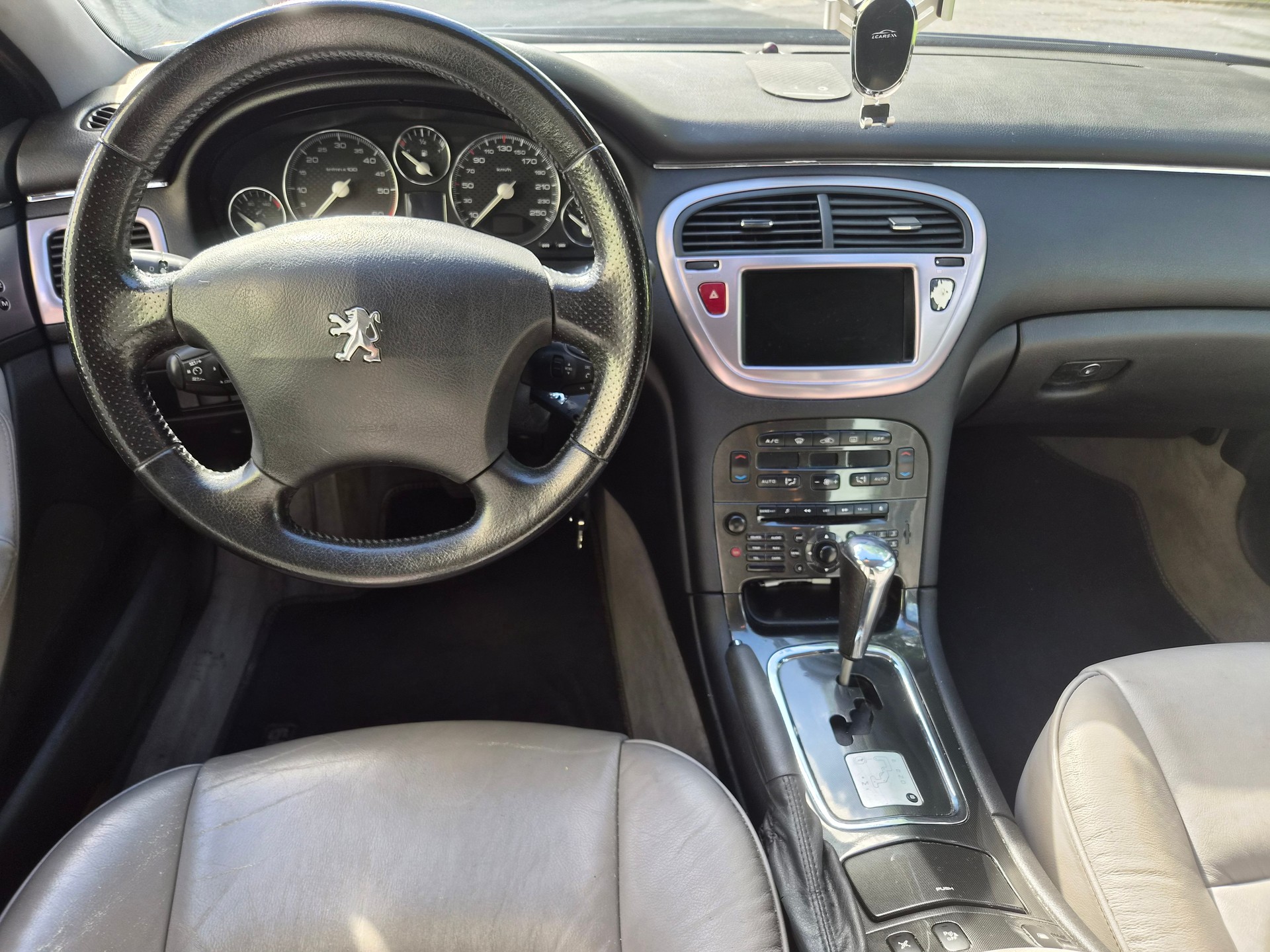 PEUGEOT 607 2.7 HDI V6 Personnalisée-image-8