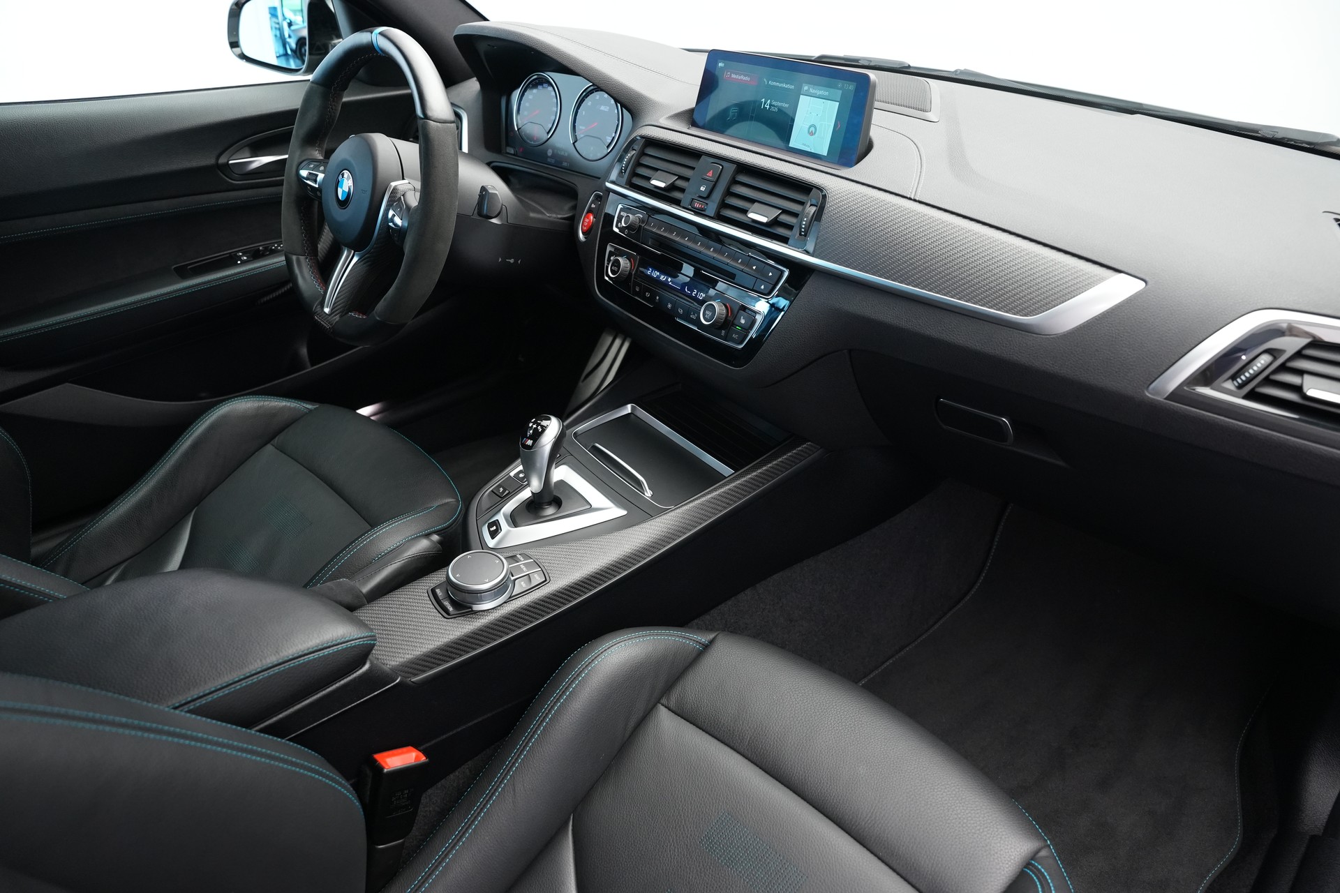 BMW M2 Competition Drivelogic *CH-Fahrzeug* *Hockenheimsilber*-image-11