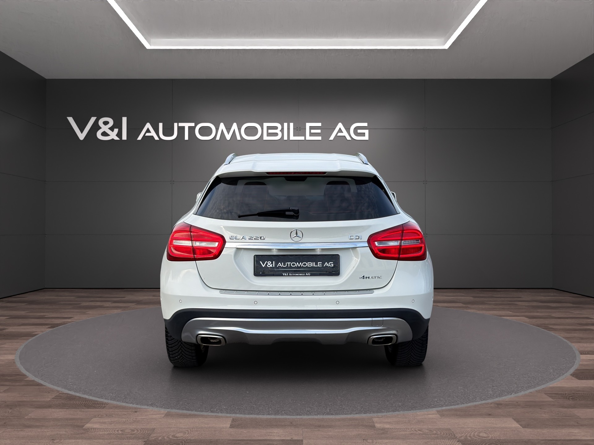 MERCEDES-BENZ GLA 220 CDI Urban 4Matic 7G-DCT-image-5