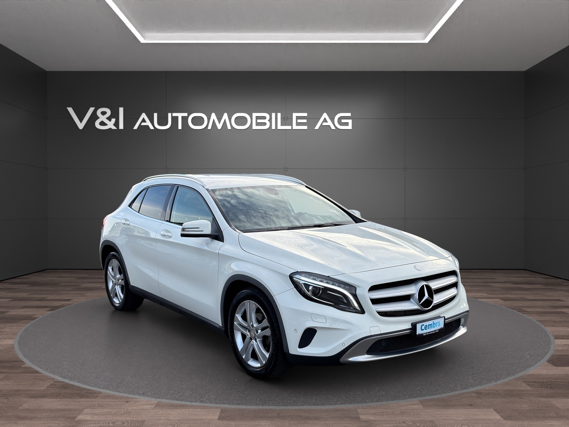 MERCEDES-BENZ GLA 220 CDI Urban 4Matic 7G-DCT-image-1