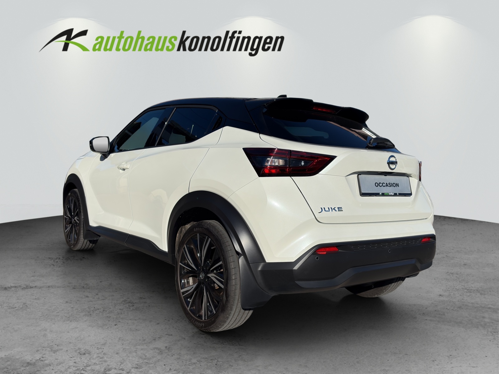 NISSAN Juke 1.0 DIG-T Tekna-image-2