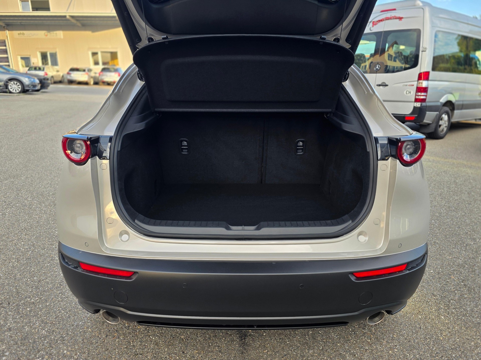 MAZDA CX-30 2.0 186 Makoto AWD-image-7