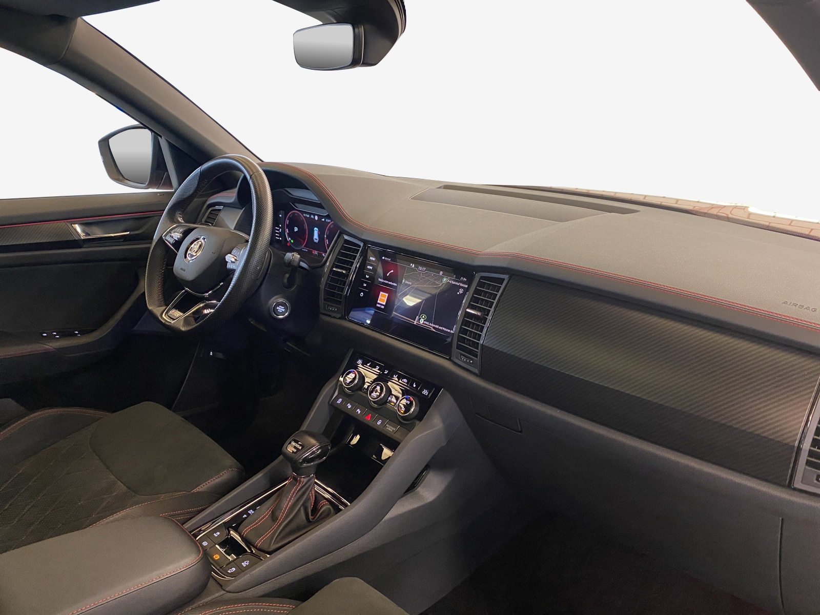 SKODA Kodiaq 2.0 TSI 4x4 RS-image-13