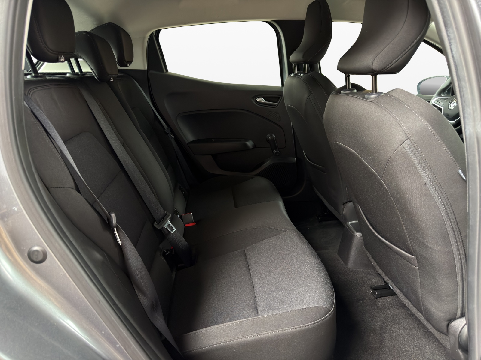 RENAULT Clio 1.0 Equilibre CVT-image-18