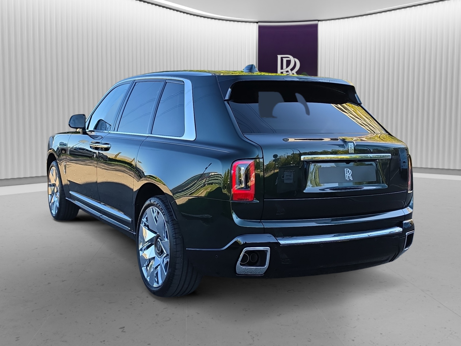 ROLLS-ROYCE Cullinan Serie II - Silver Badge - Neuwagen-image-2