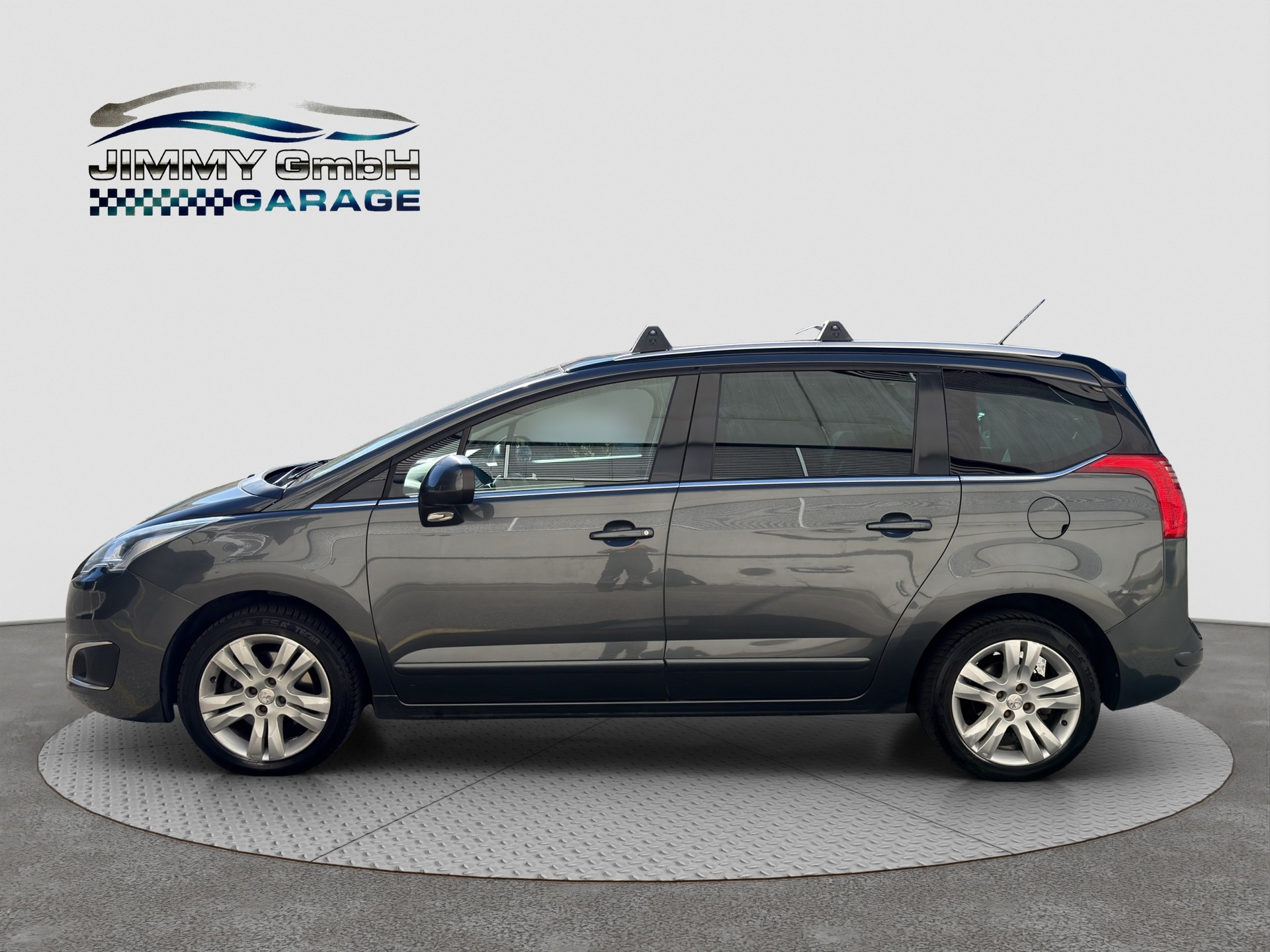 PEUGEOT 5008 1.6 THP Allure Tiptronic-image-2