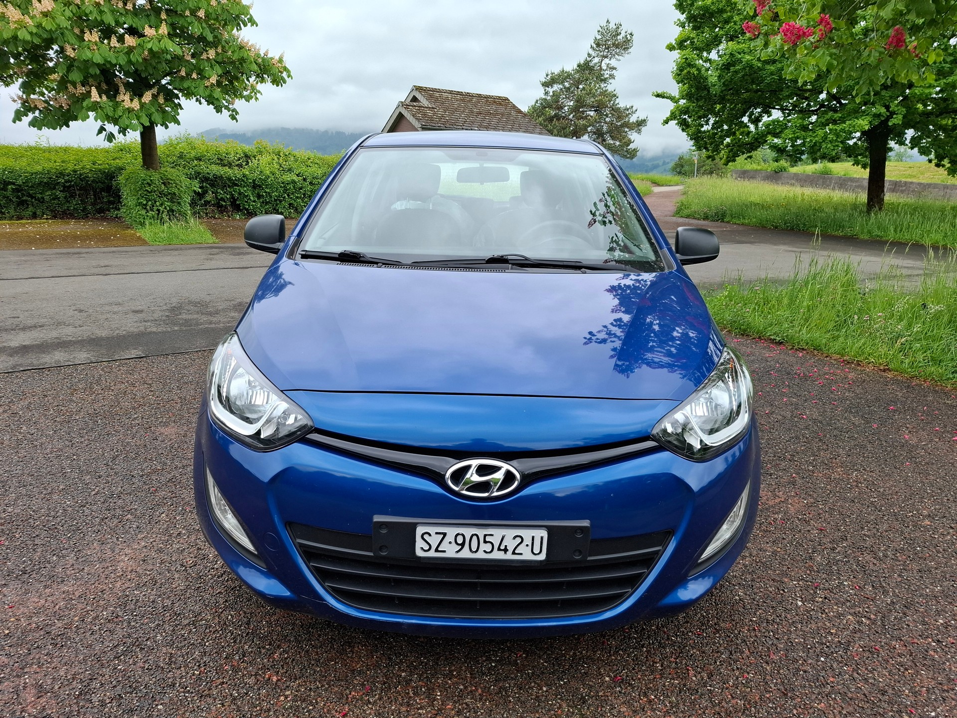 HYUNDAI i20-image-1