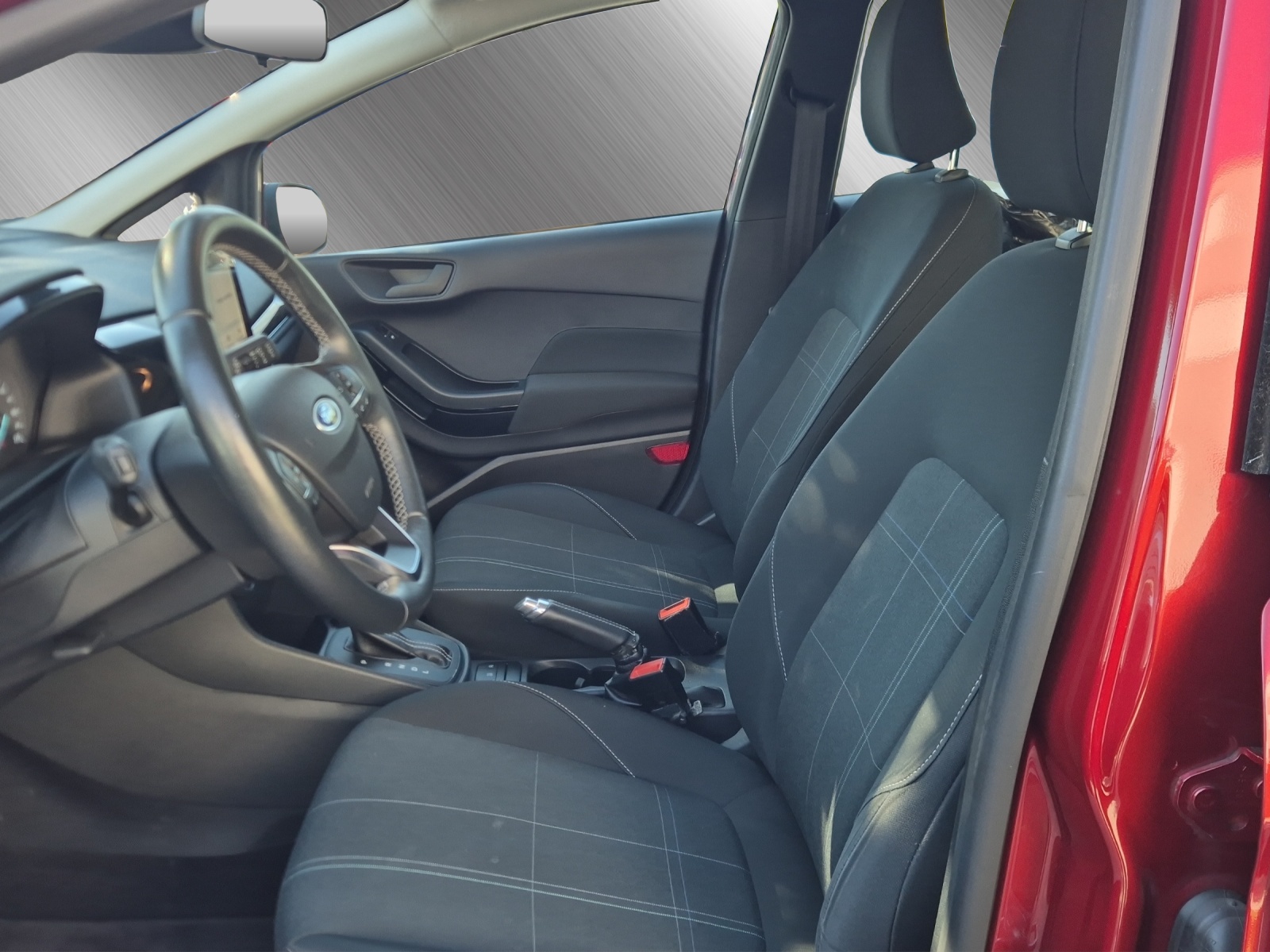FORD Fiesta 1.0 EcoB 125 Cool & Connect-image-9