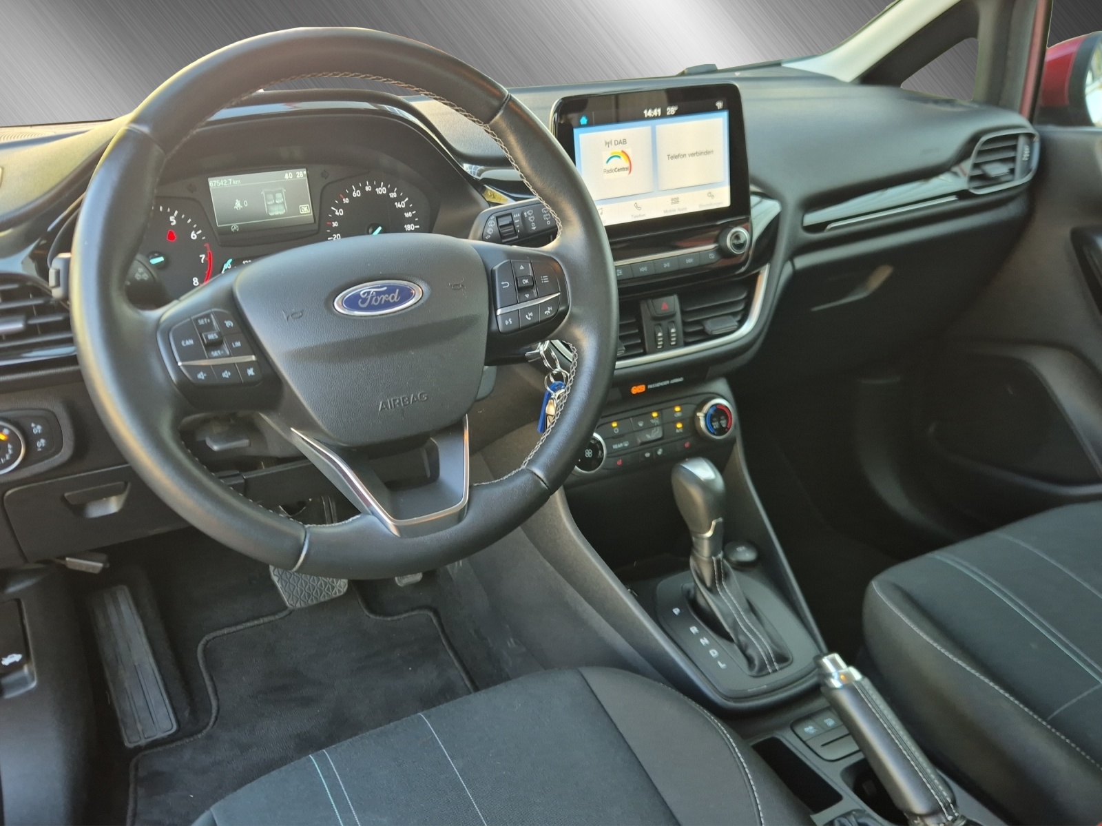 FORD Fiesta 1.0 EcoB 125 Cool & Connect-image-10