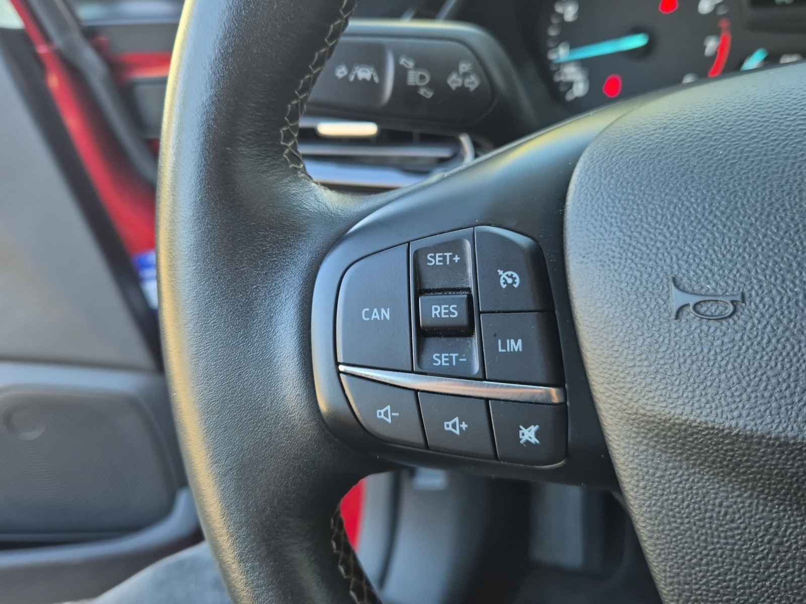 FORD Fiesta 1.0 EcoB 125 Cool & Connect-image-13