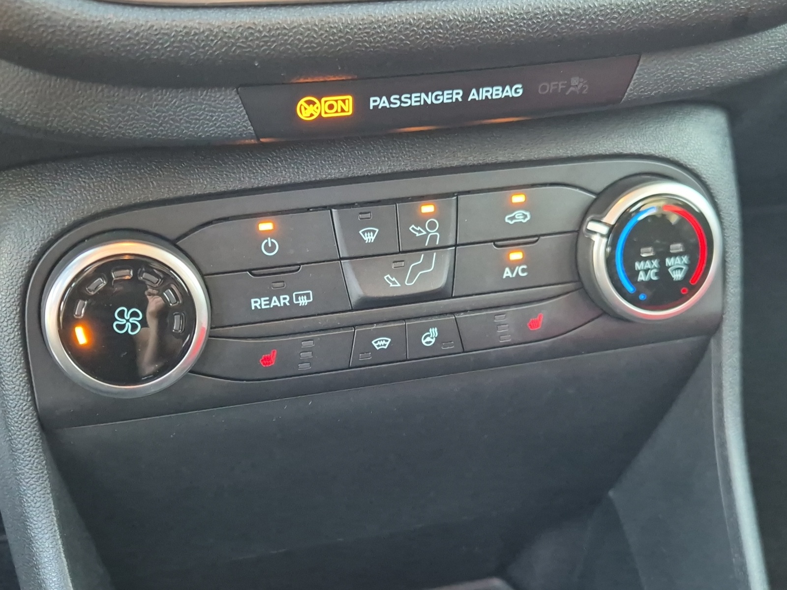 FORD Fiesta 1.0 EcoB 125 Cool & Connect-image-15